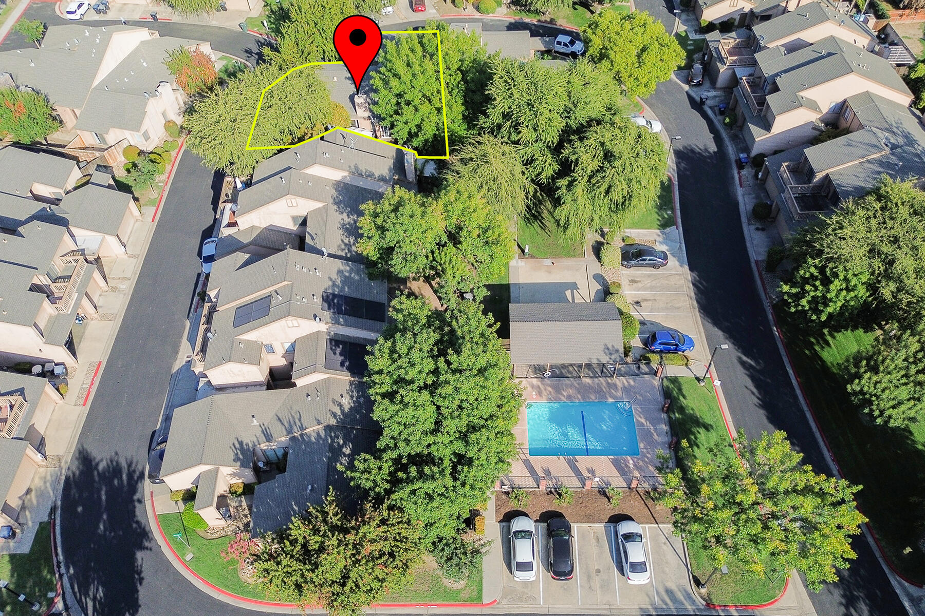 1233 S Kent St St, Visalia, CA 93277