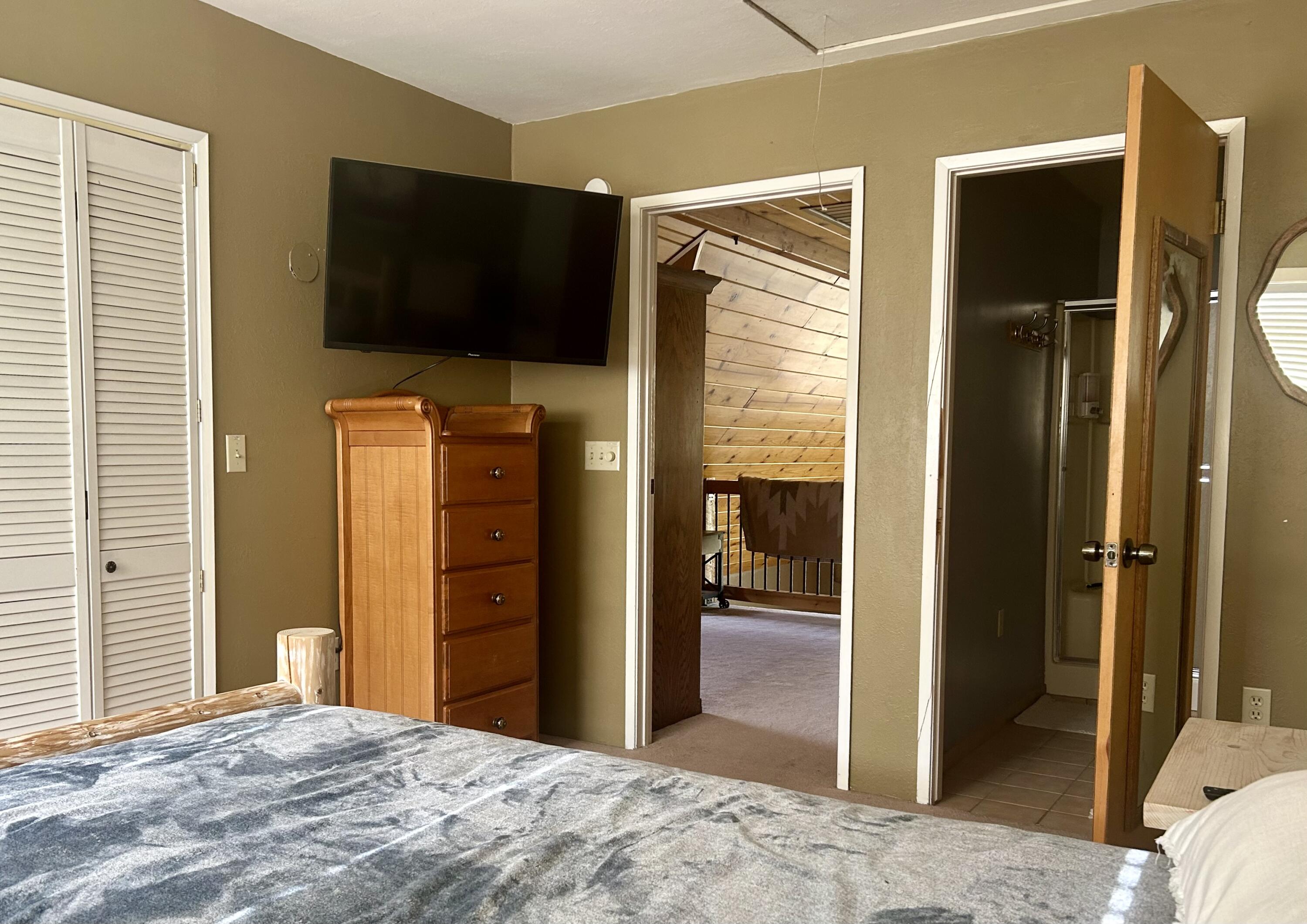 45306 Rocking K Dr, California Hot Springs, CA 93207