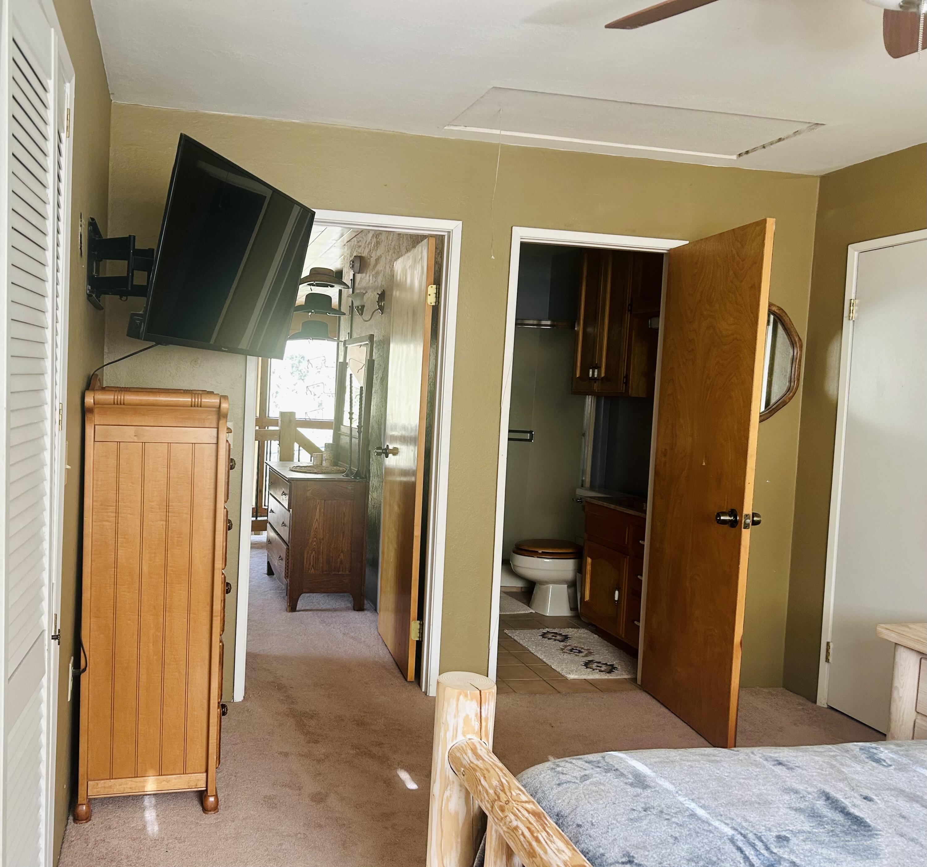 45306 Rocking K Dr, California Hot Springs, CA 93207