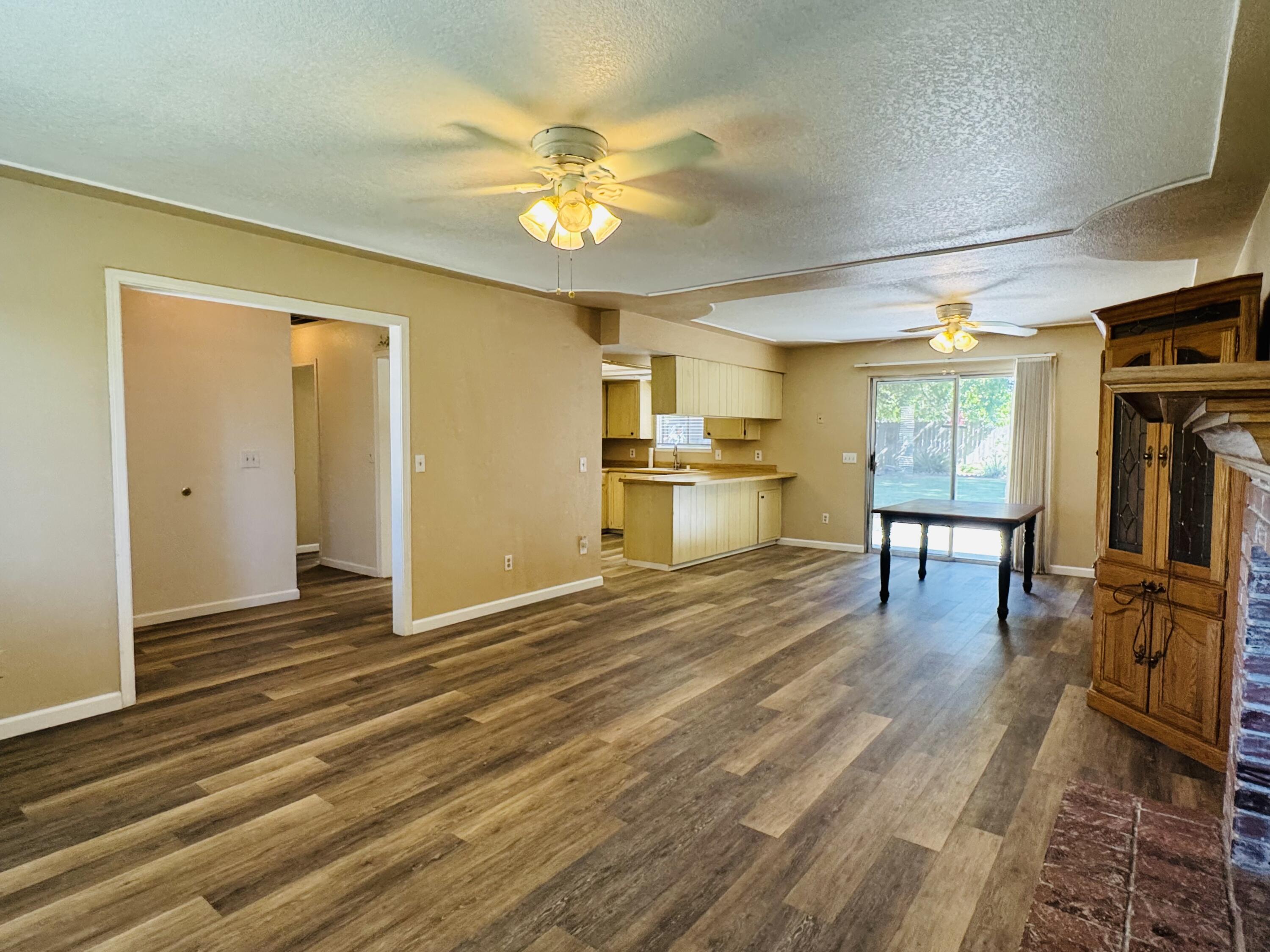 1433 Janet Dr, Exeter, CA 93221