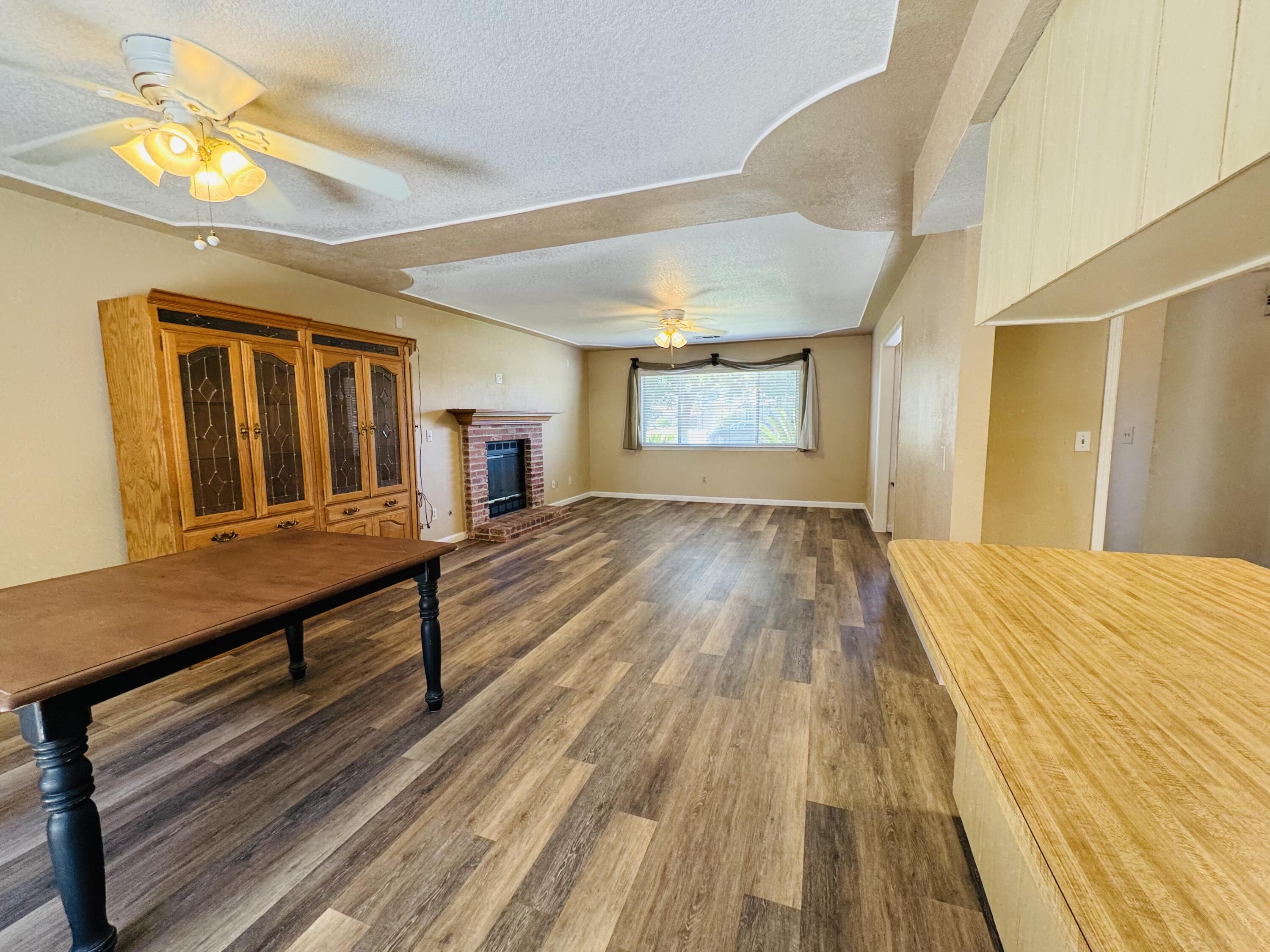 1433 Janet Dr, Exeter, CA 93221