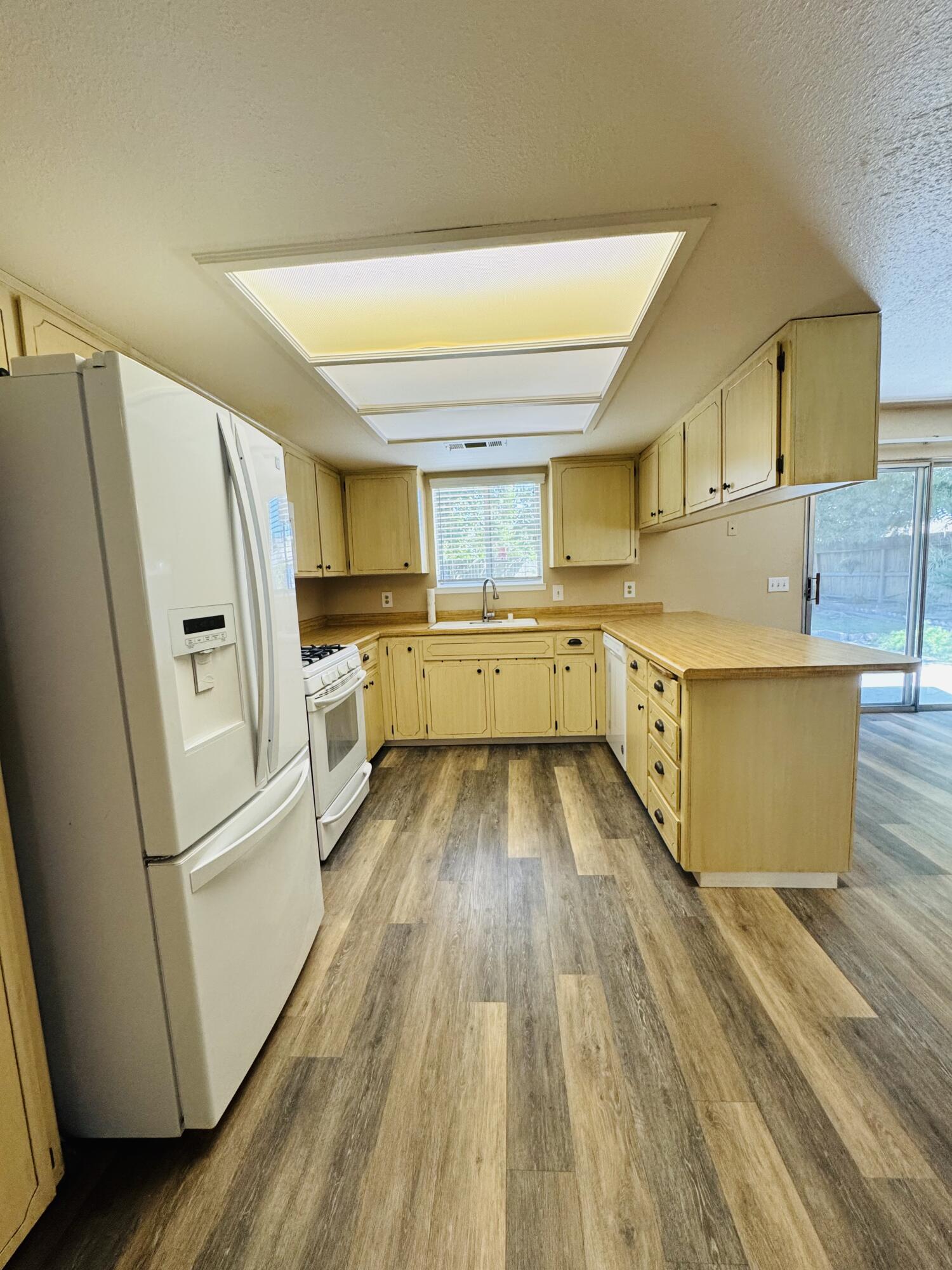 1433 Janet Dr, Exeter, CA 93221