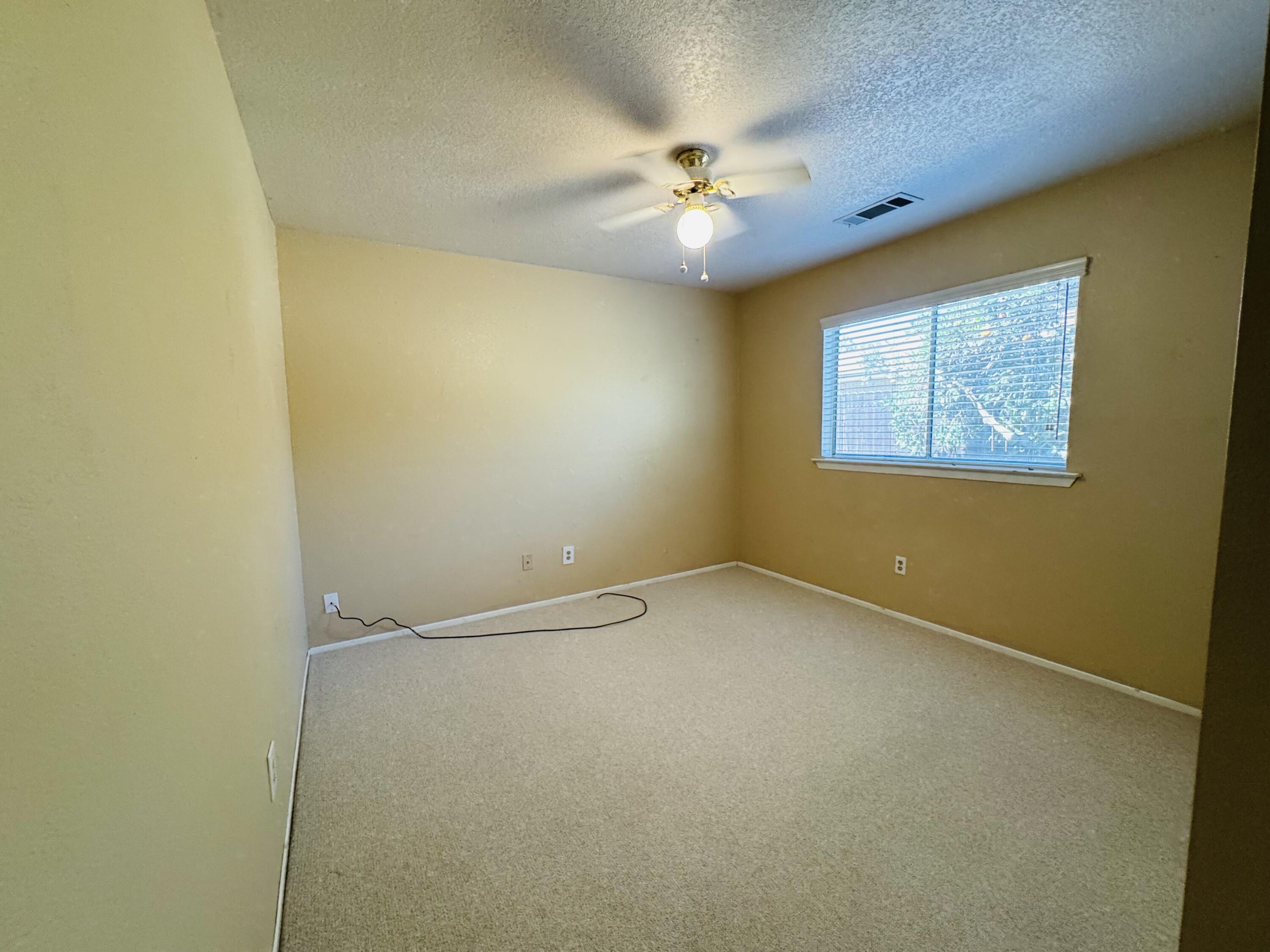 1433 Janet Dr, Exeter, CA 93221