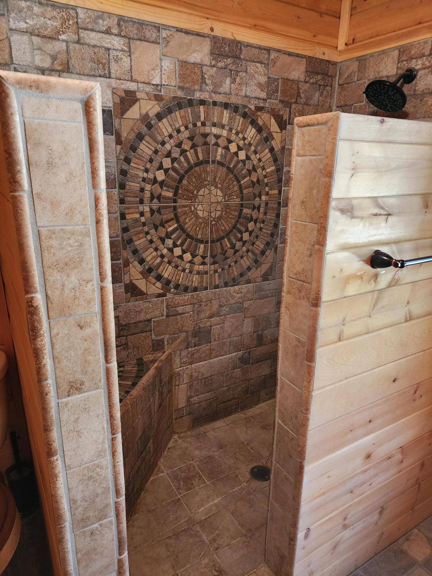 51090 Eshom Valley Dr Dr, Badger, CA 93603