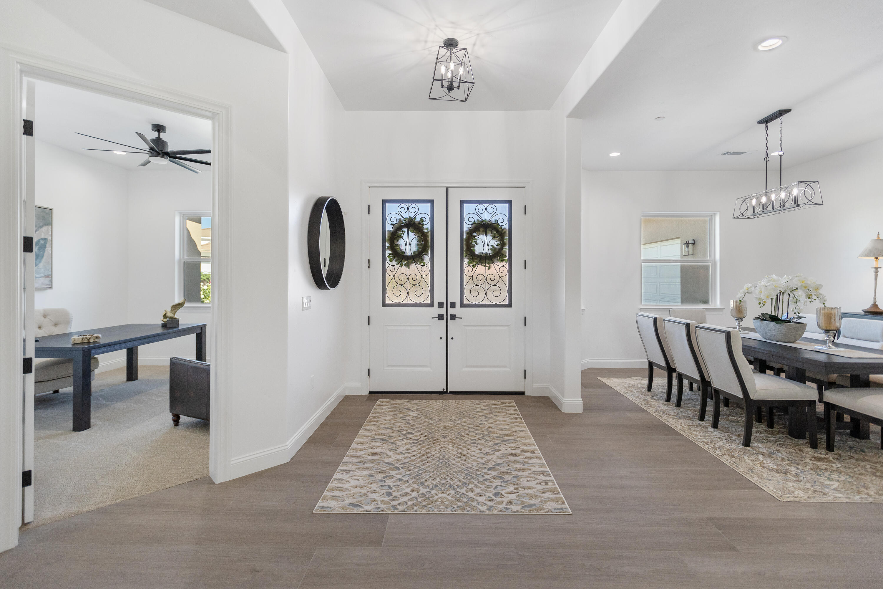 183 Oaks Ct, Tulare, CA 93274