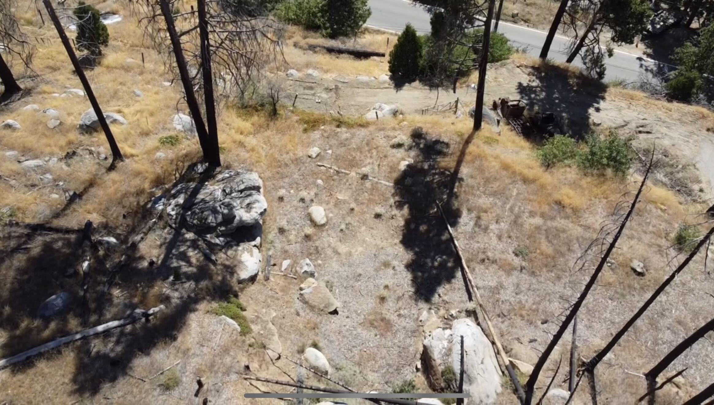 52762 Redwood Dr, Camp Nelson, CA 93265