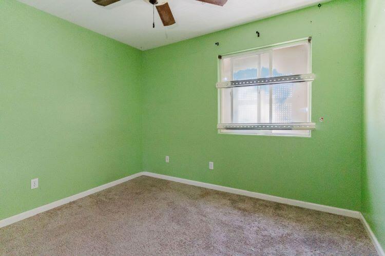 4523 W Evergreen Ct, Visalia, CA 93277