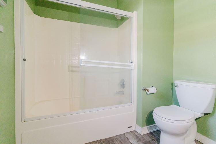 4523 W Evergreen Ct, Visalia, CA 93277