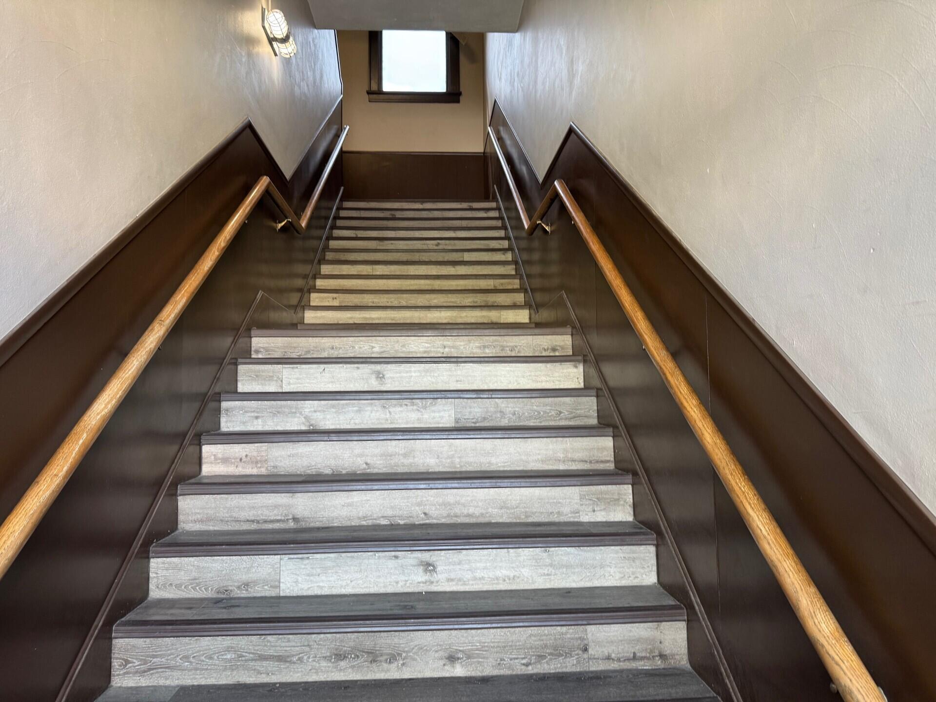 101-111 W Main St, Visalia, CA 93291