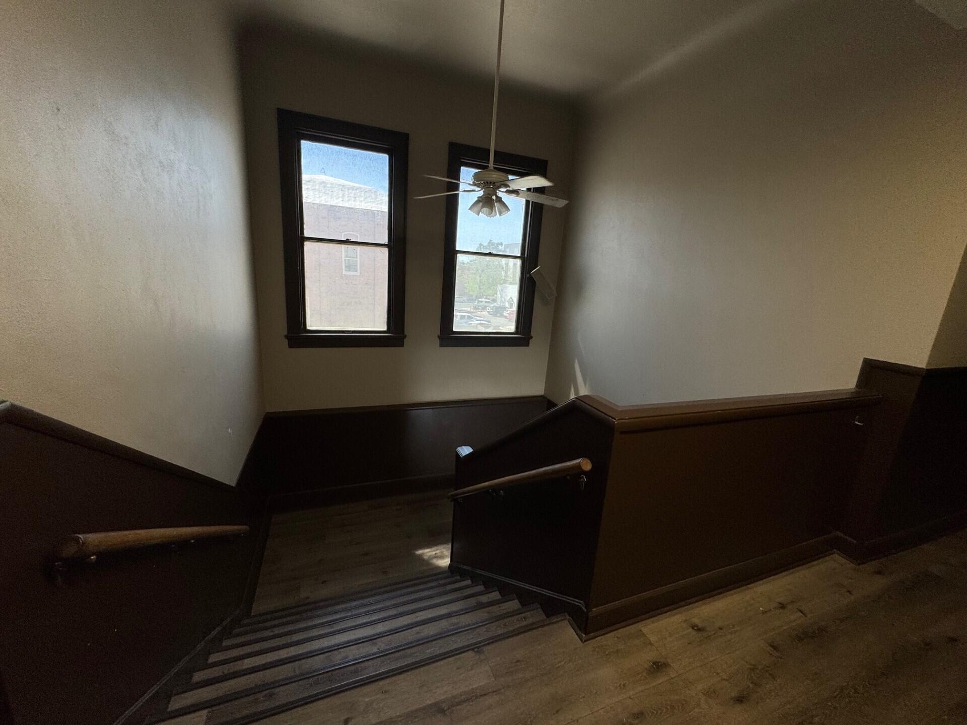 101-111 W Main St, Visalia, CA 93291