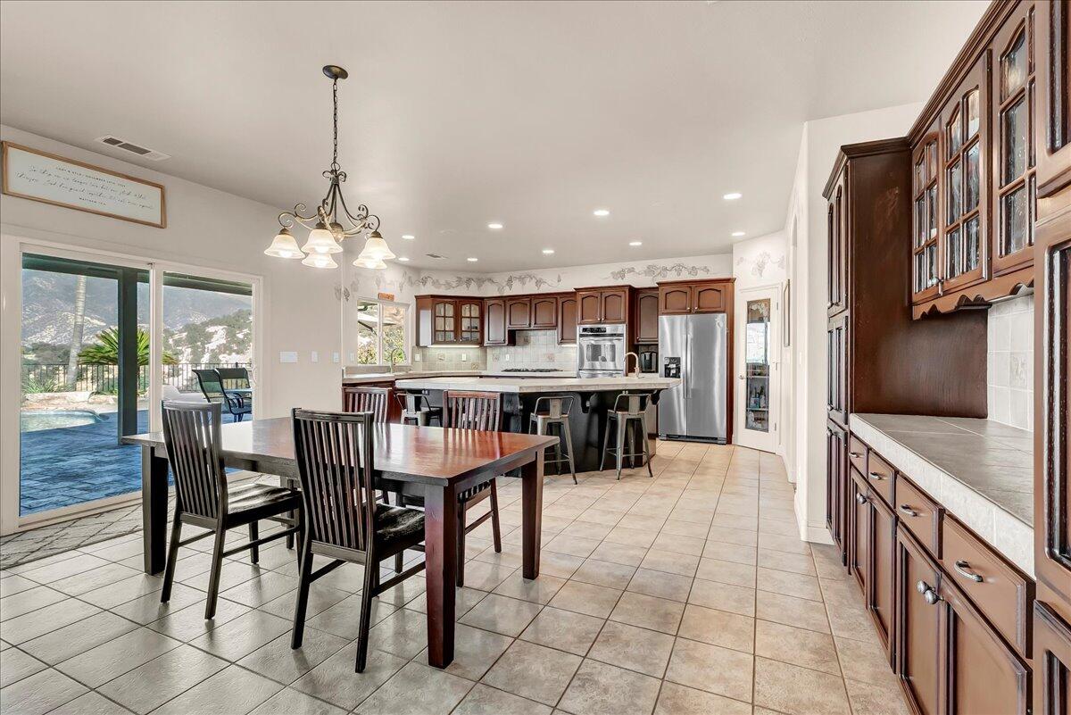 16489 Goat Ranch Rd, Springville, CA 93265