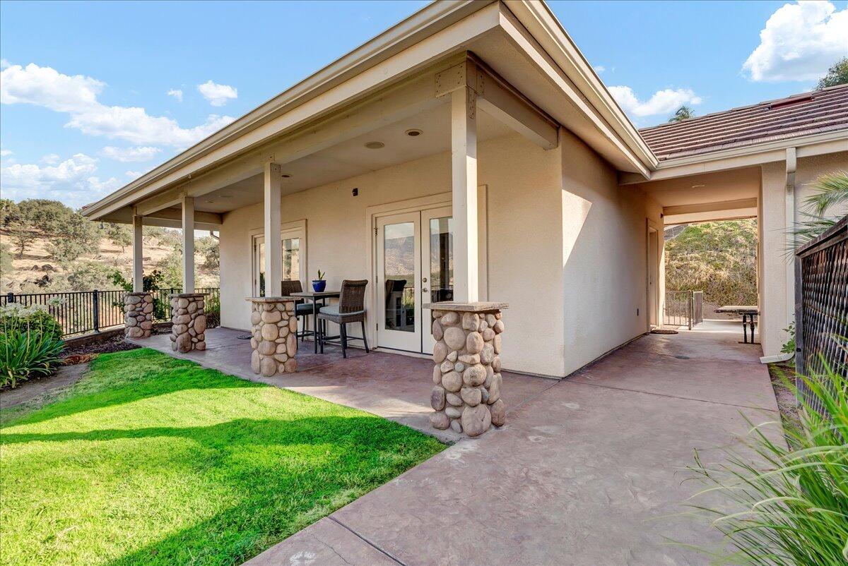 16489 Goat Ranch Rd, Springville, CA 93265