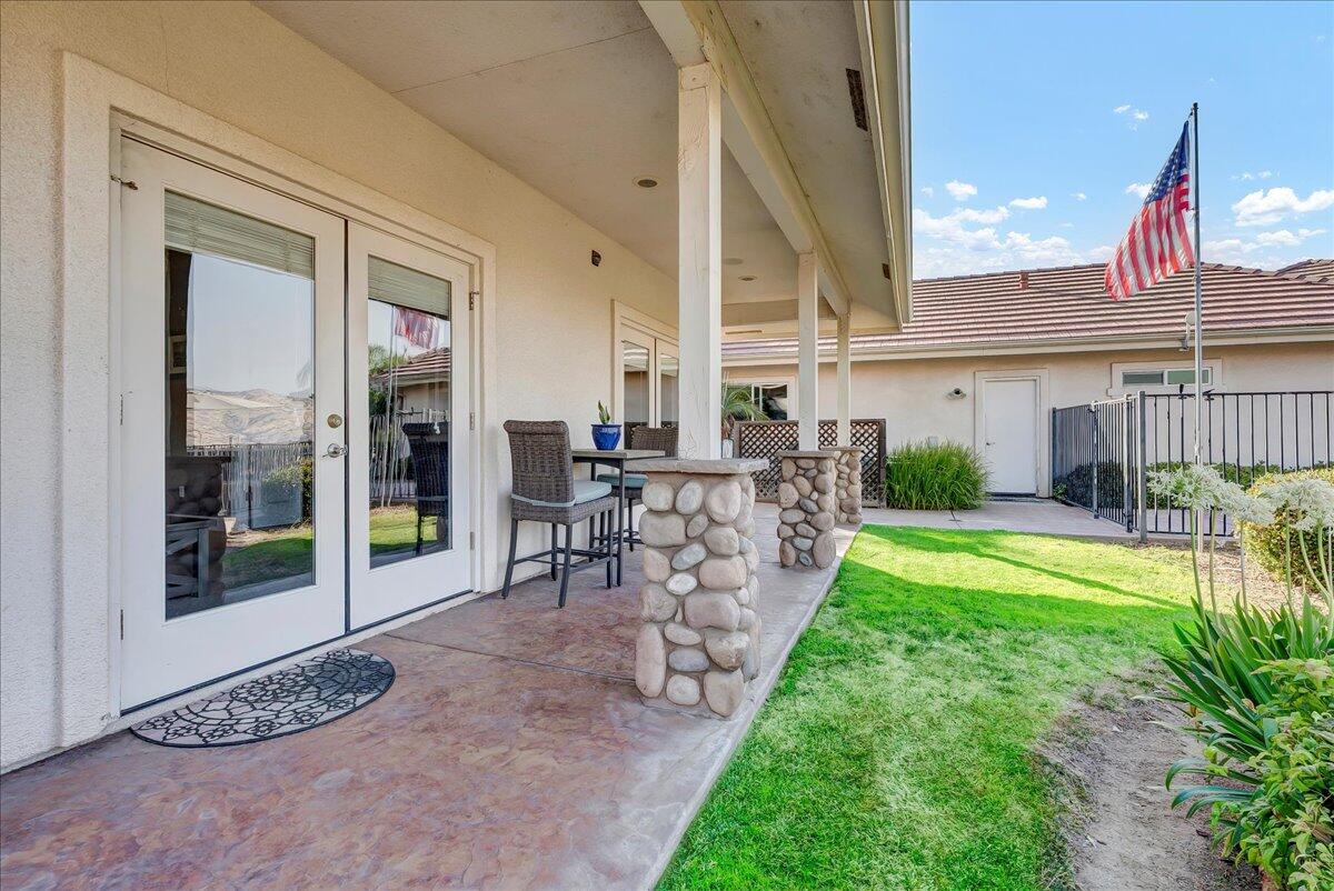 16489 Goat Ranch Rd, Springville, CA 93265