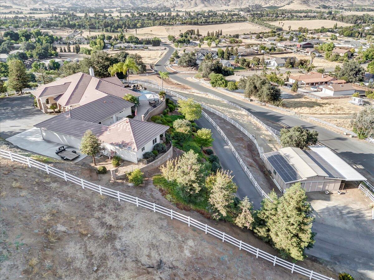 16489 Goat Ranch Rd, Springville, CA 93265