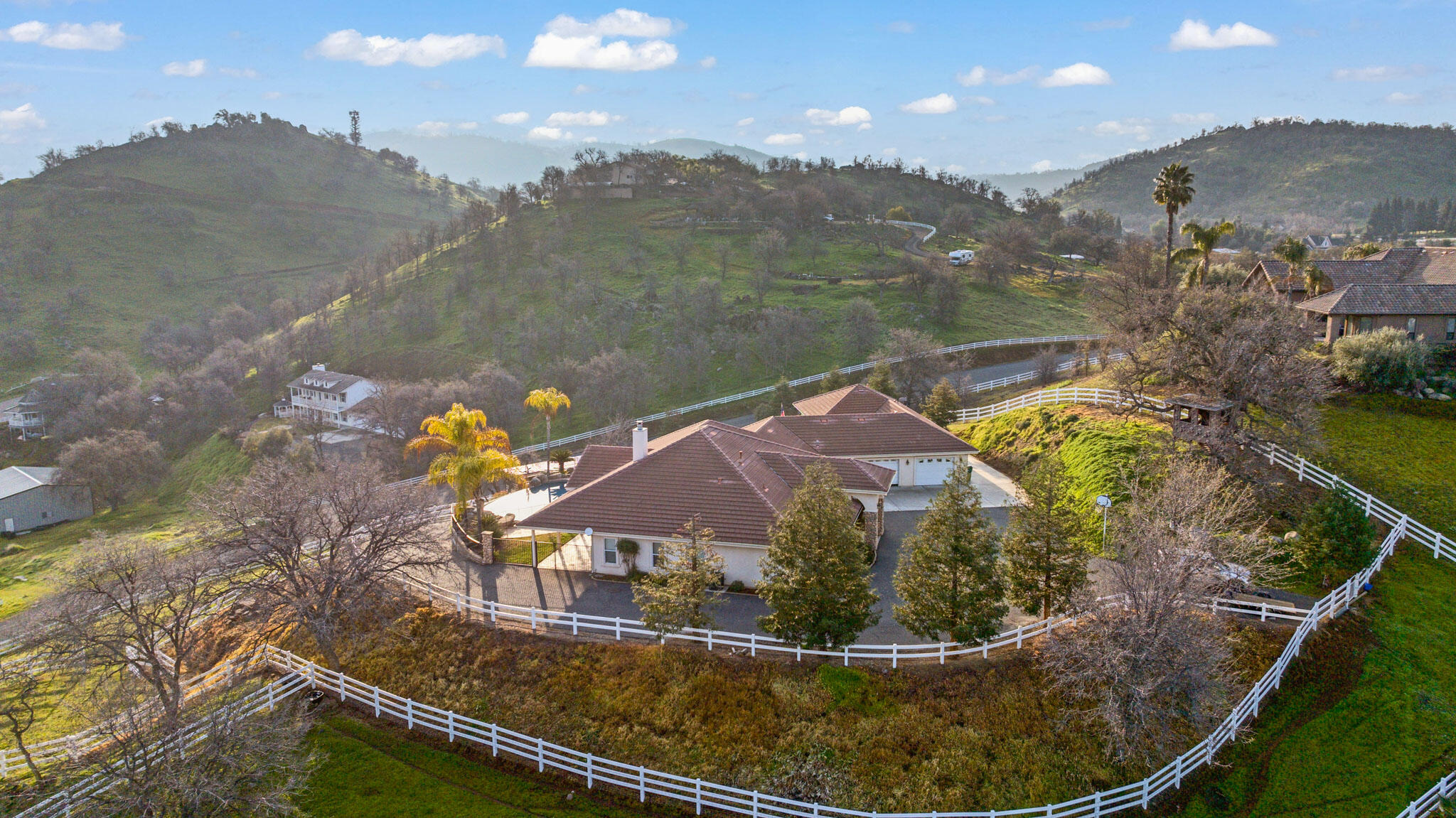 16489 Goat Ranch Rd, Springville, CA 93265