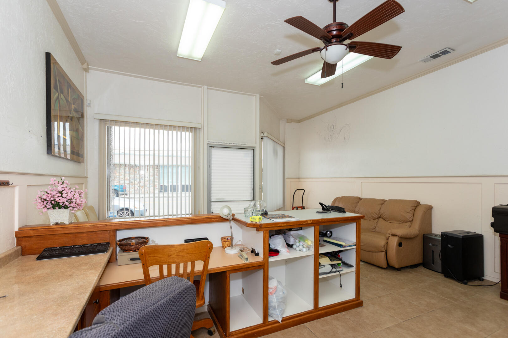 202 N L St, Tulare, CA 93274