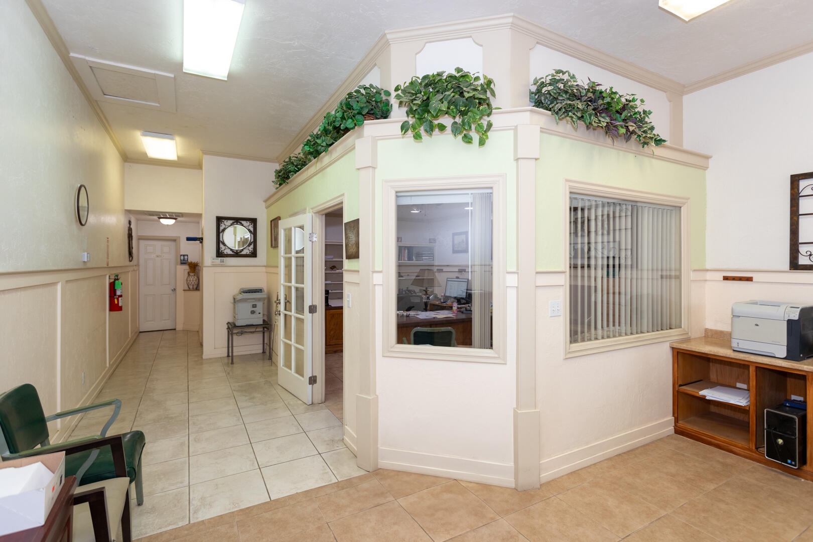 202 N L St, Tulare, CA 93274