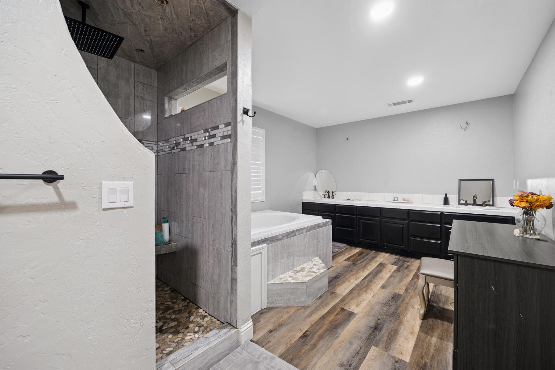 21031 Rd 256, Strathmore, CA 93267