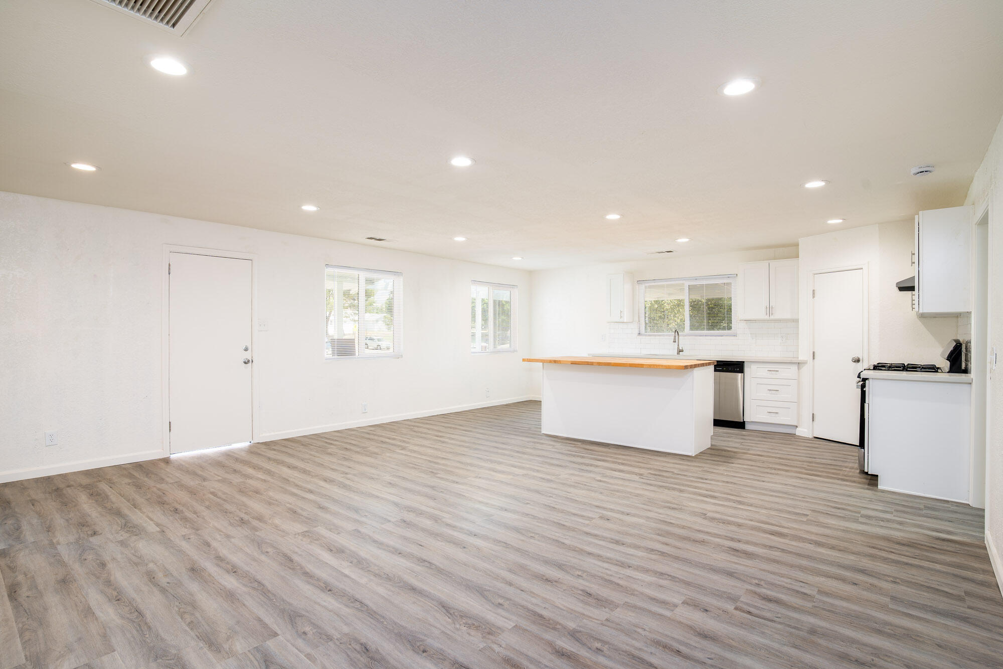 35359 Tennis Ave, Springville, CA 93265