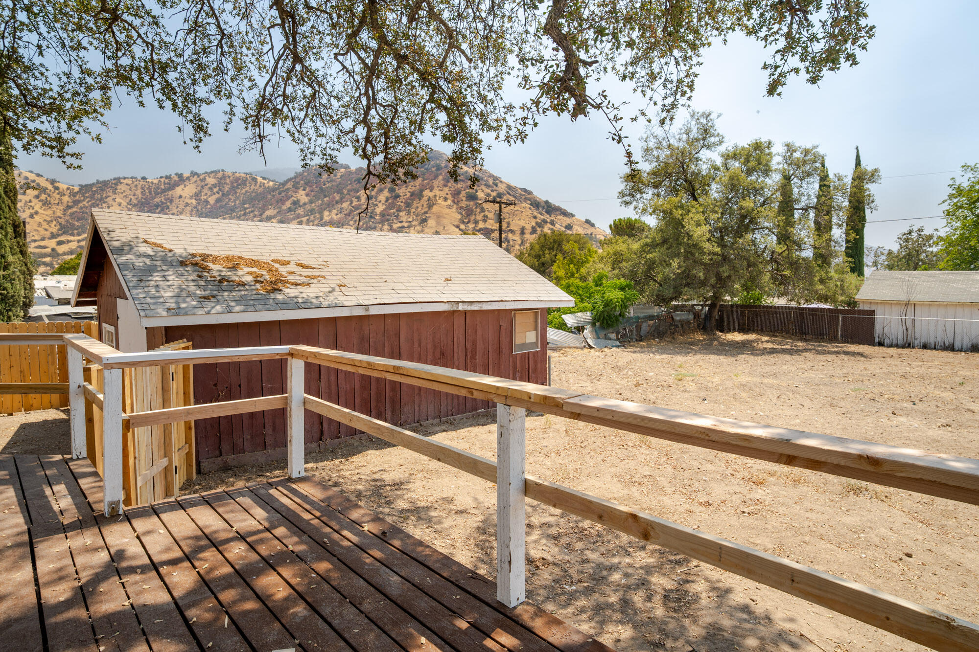 35359 Tennis Ave, Springville, CA 93265