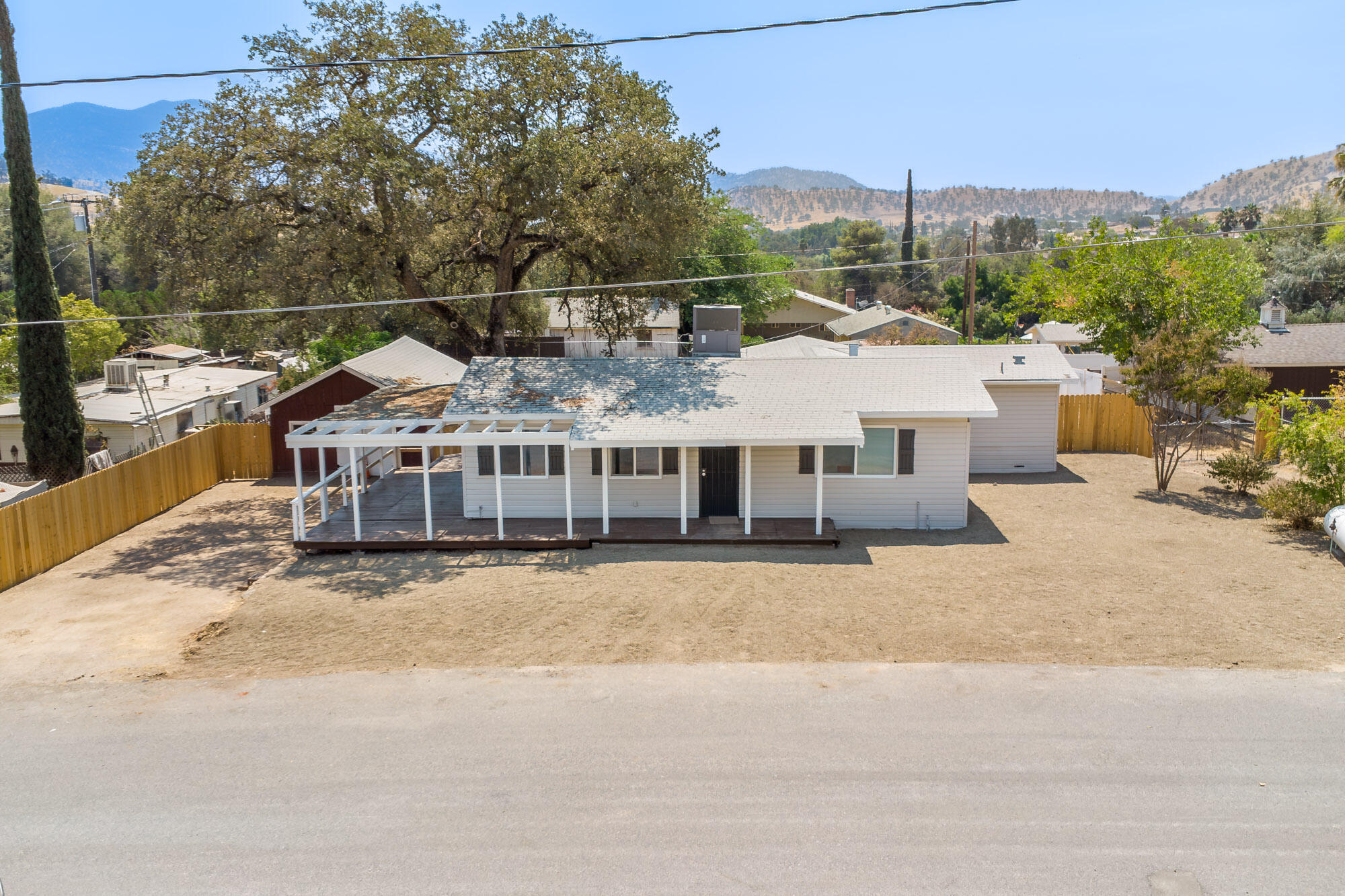 35359 Tennis Ave, Springville, CA 93265