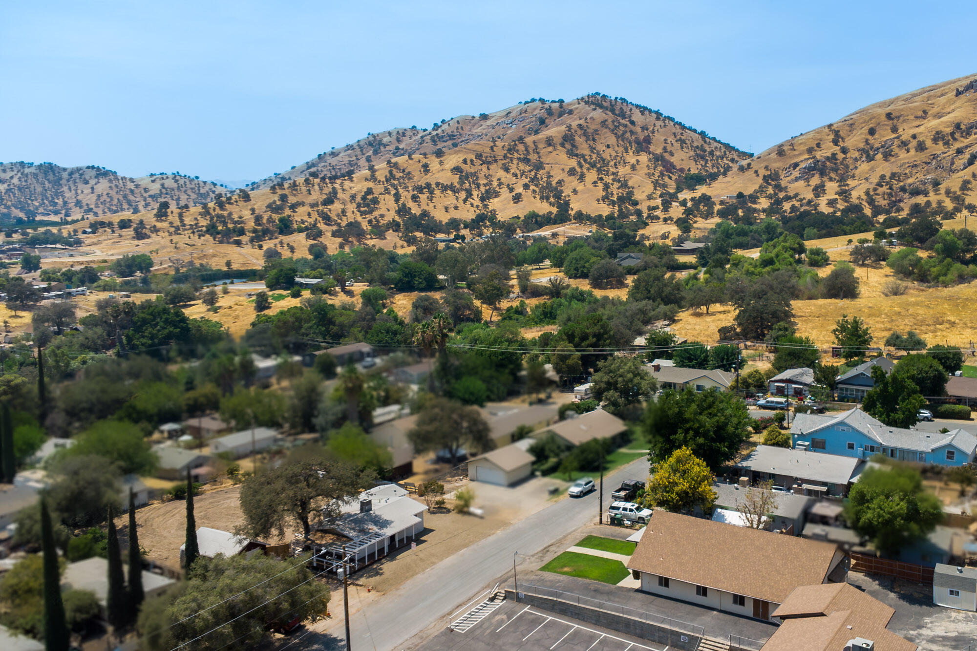 35359 Tennis Ave, Springville, CA 93265