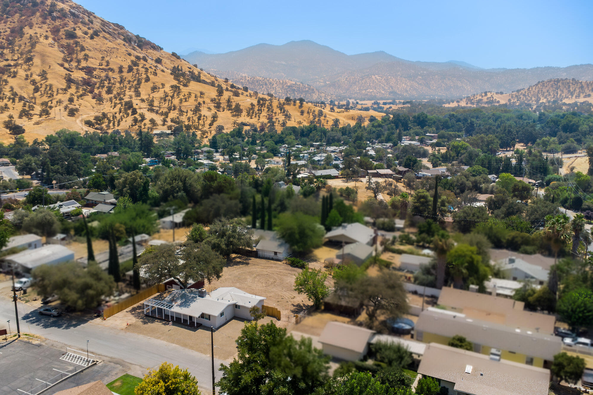 35359 Tennis Ave, Springville, CA 93265