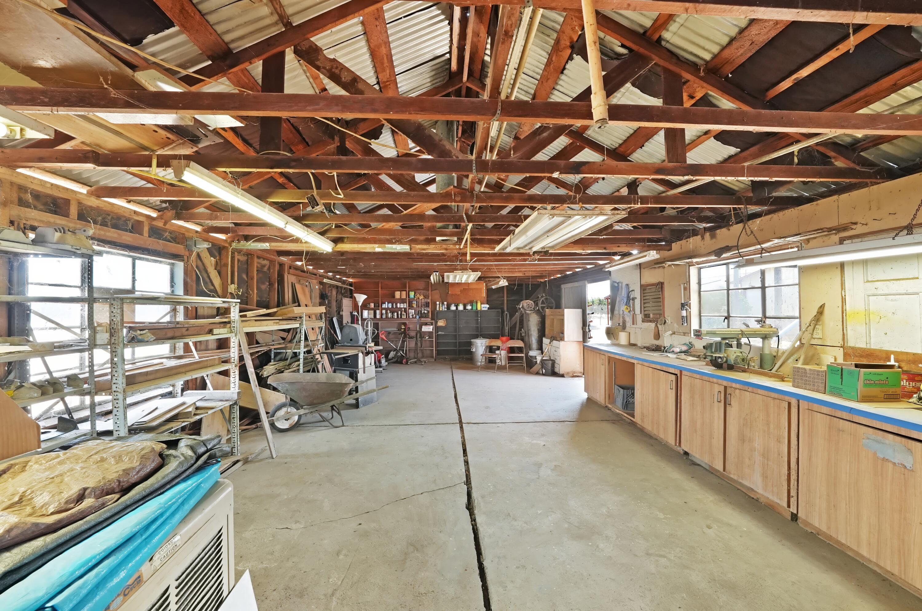 13400 Ave 352, Visalia, CA 93292