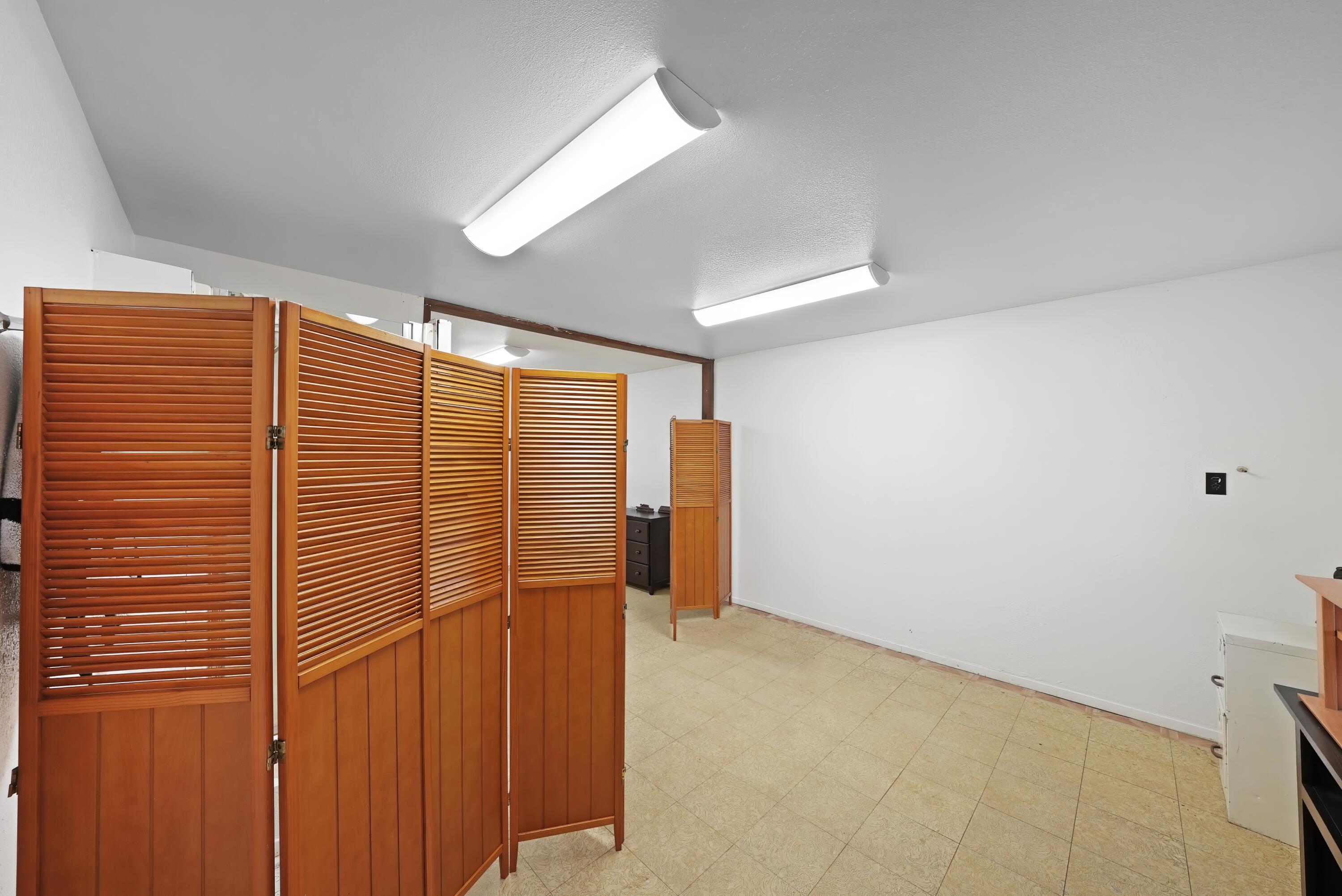 13400 Ave 352, Visalia, CA 93292