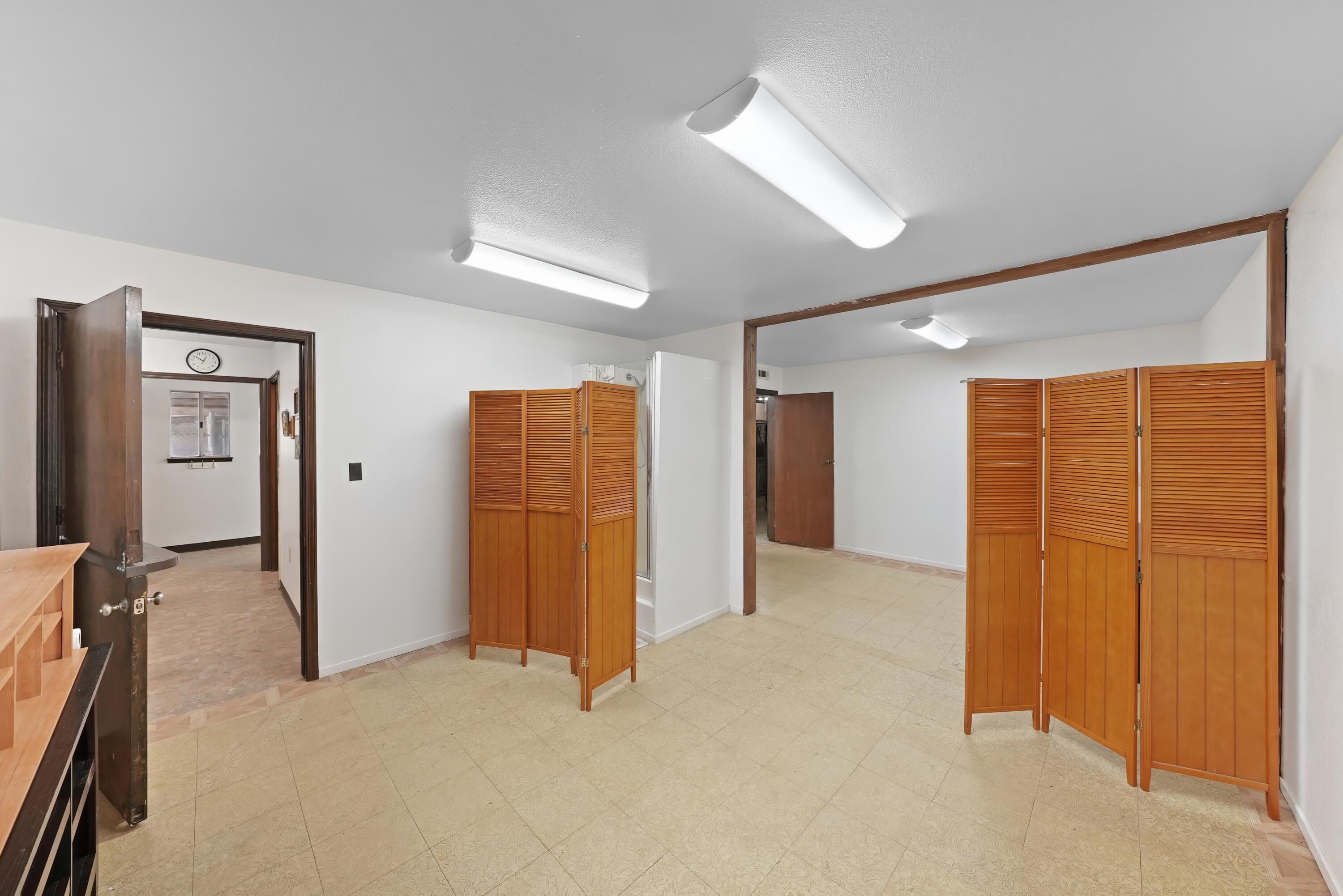 13400 Ave 352, Visalia, CA 93292