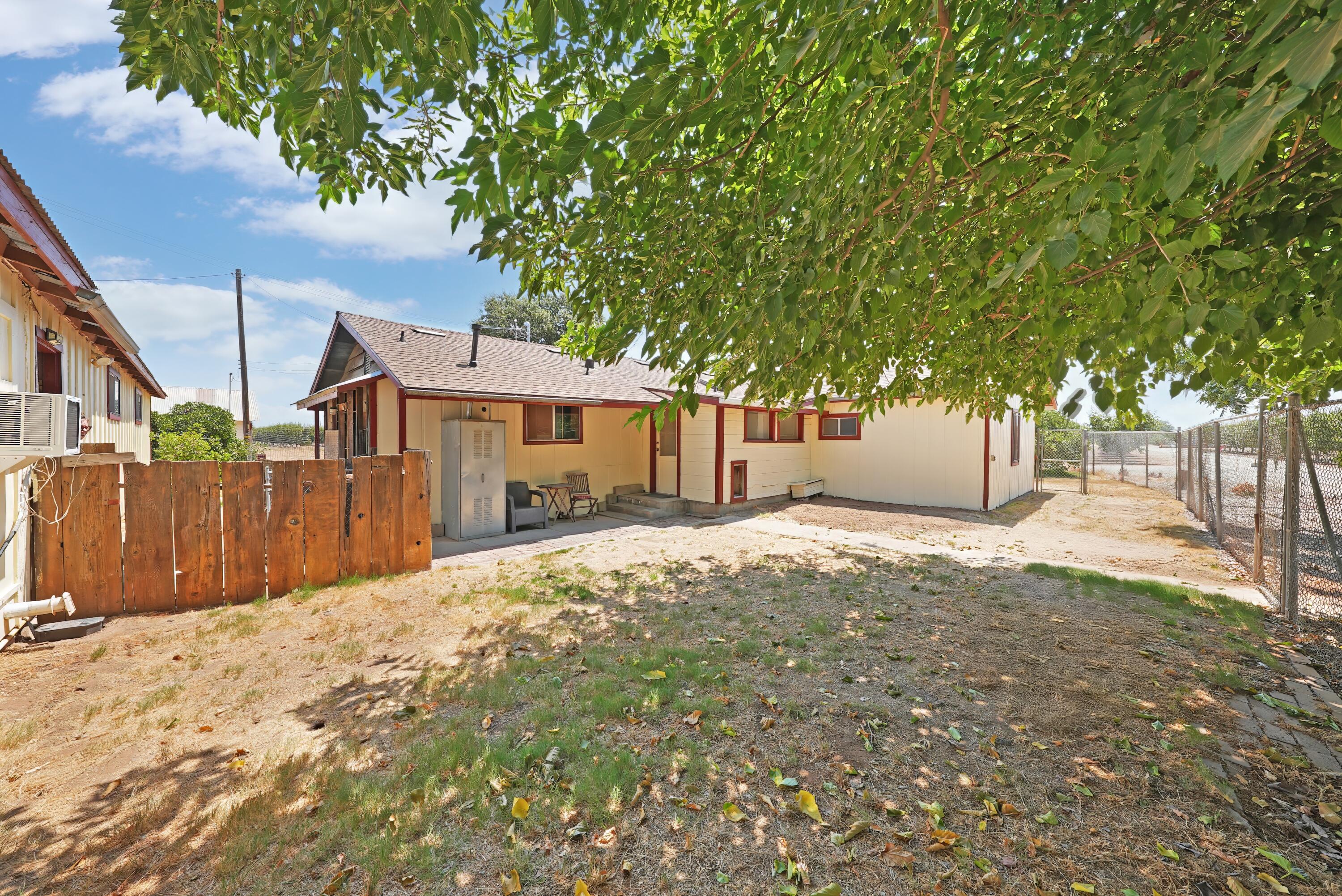 13400 Ave 352, Visalia, CA 93292