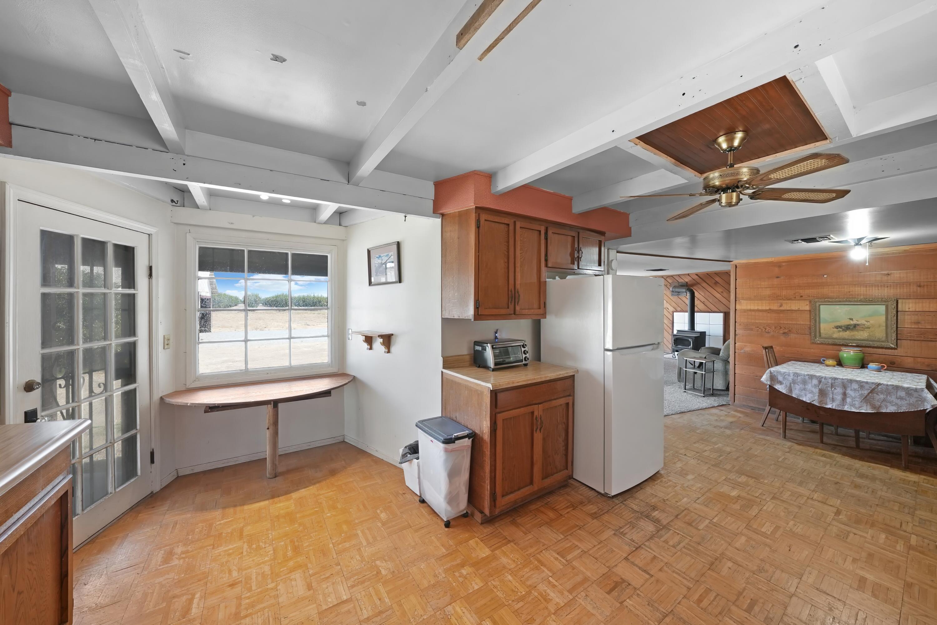 13400 Ave 352, Visalia, CA 93292