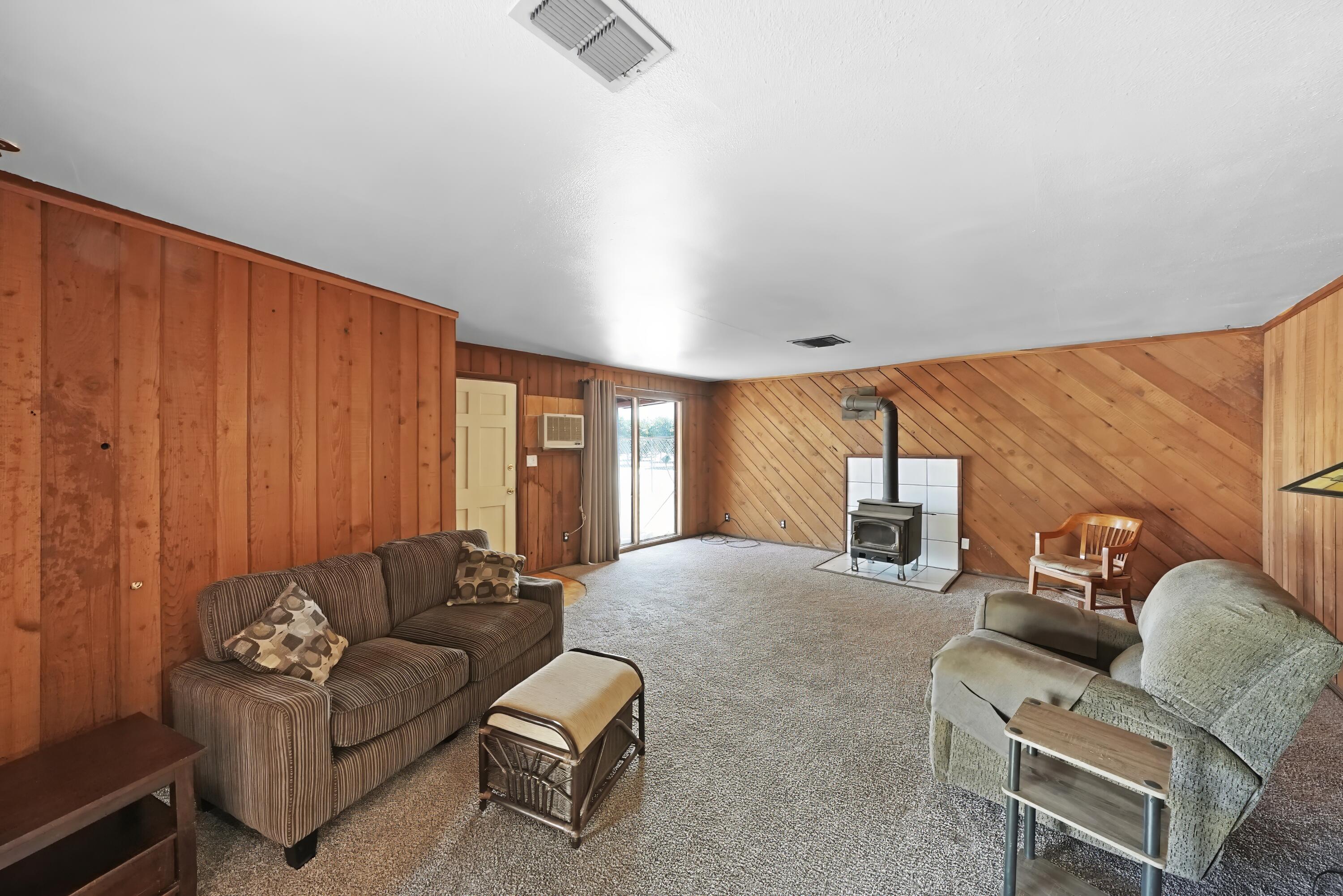 13400 Ave 352, Visalia, CA 93292