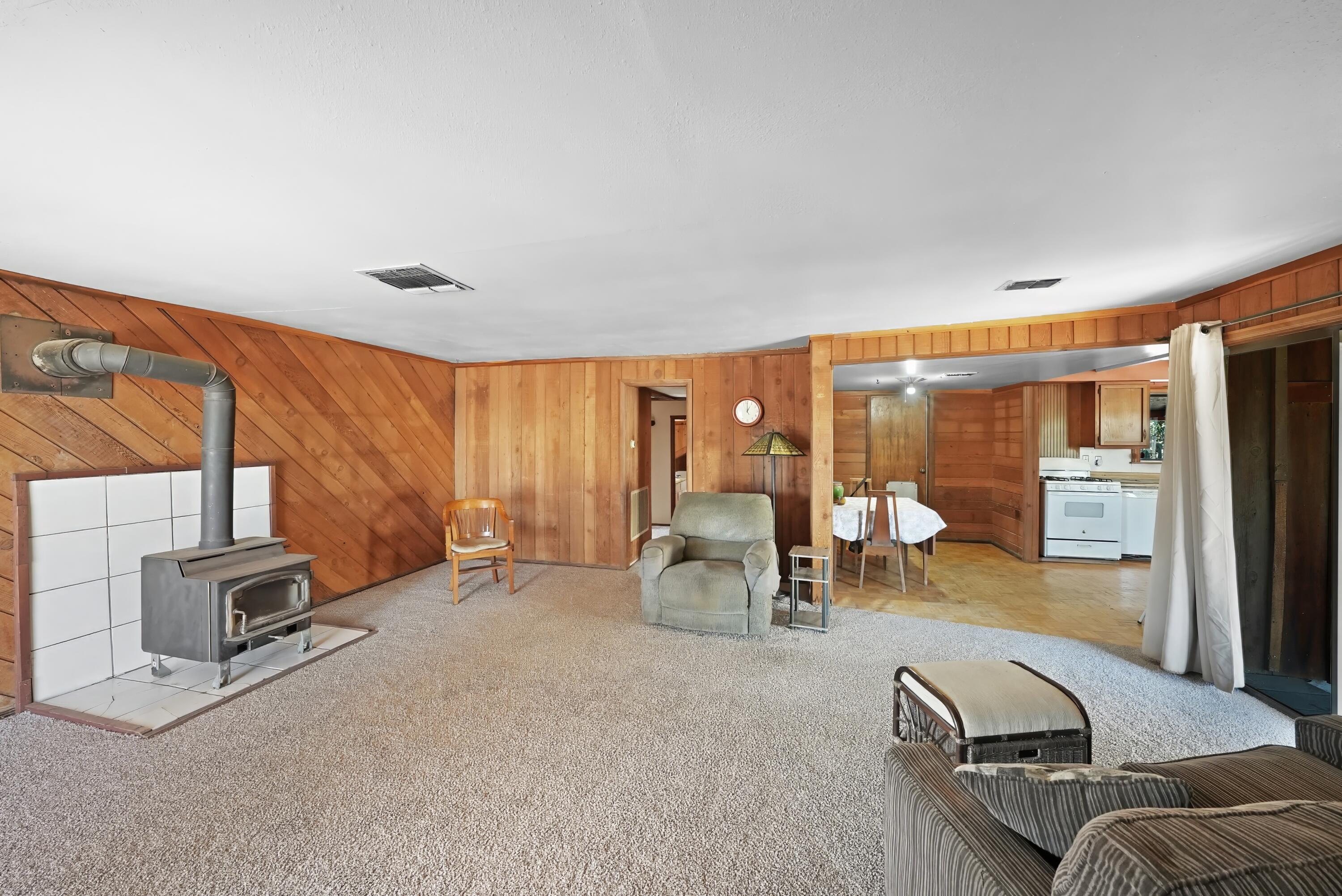 13400 Ave 352, Visalia, CA 93292