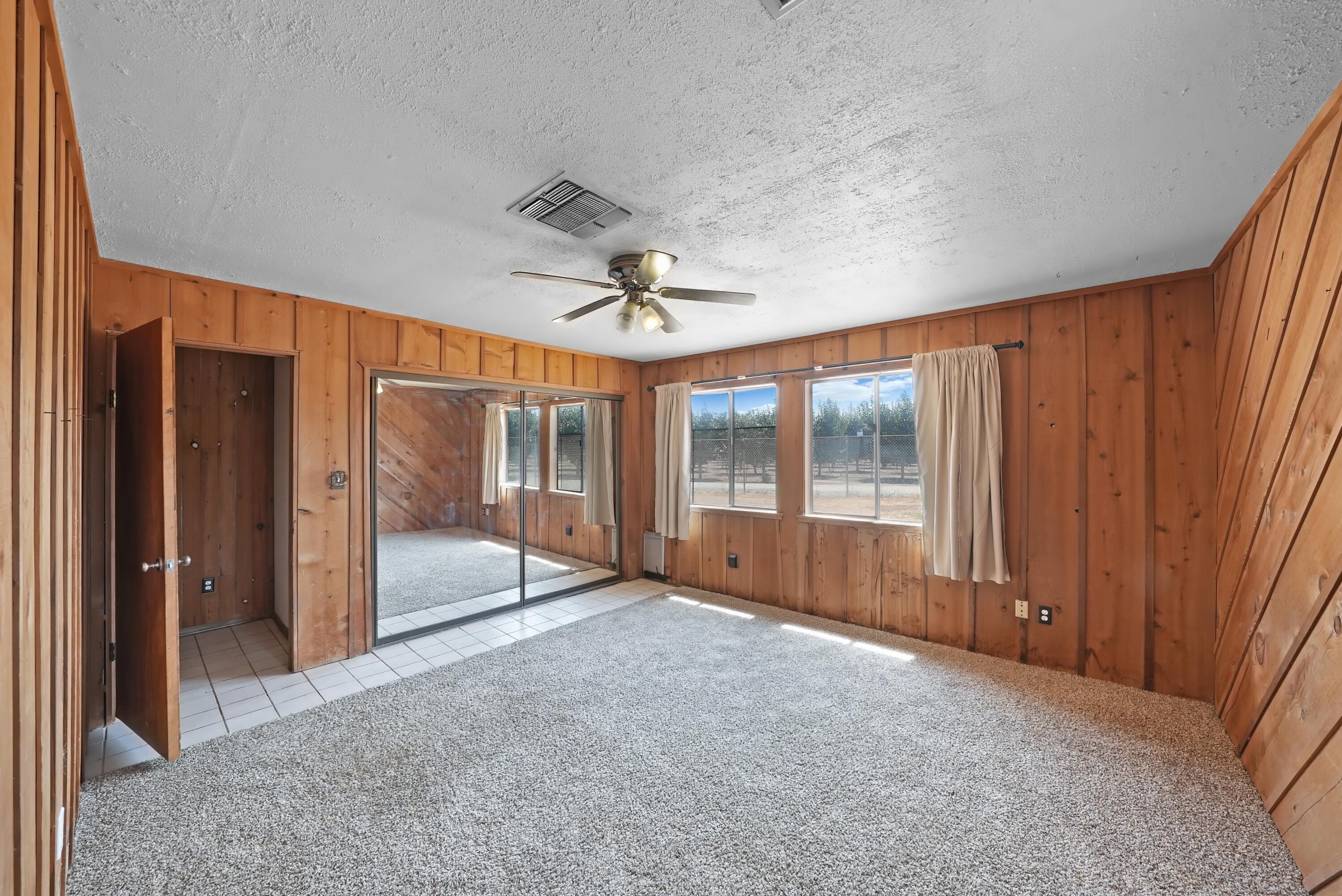 13400 Ave 352, Visalia, CA 93292