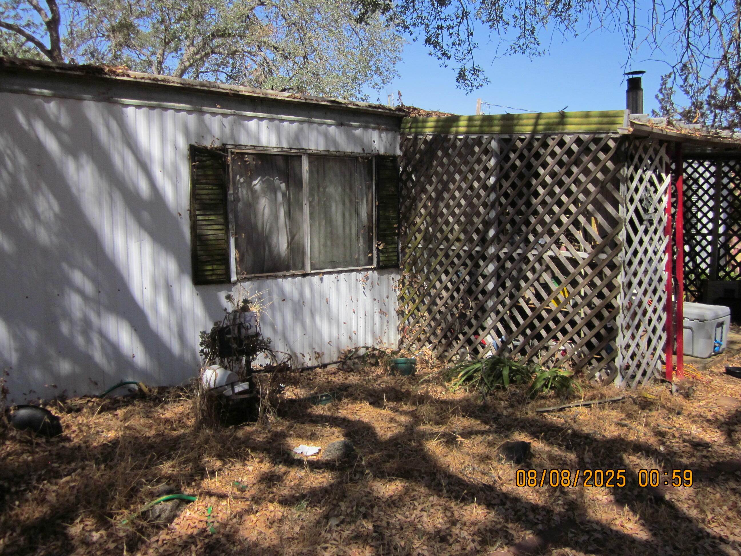 37033 Mistletoe Rd, Yokuts Valley, CA 93675