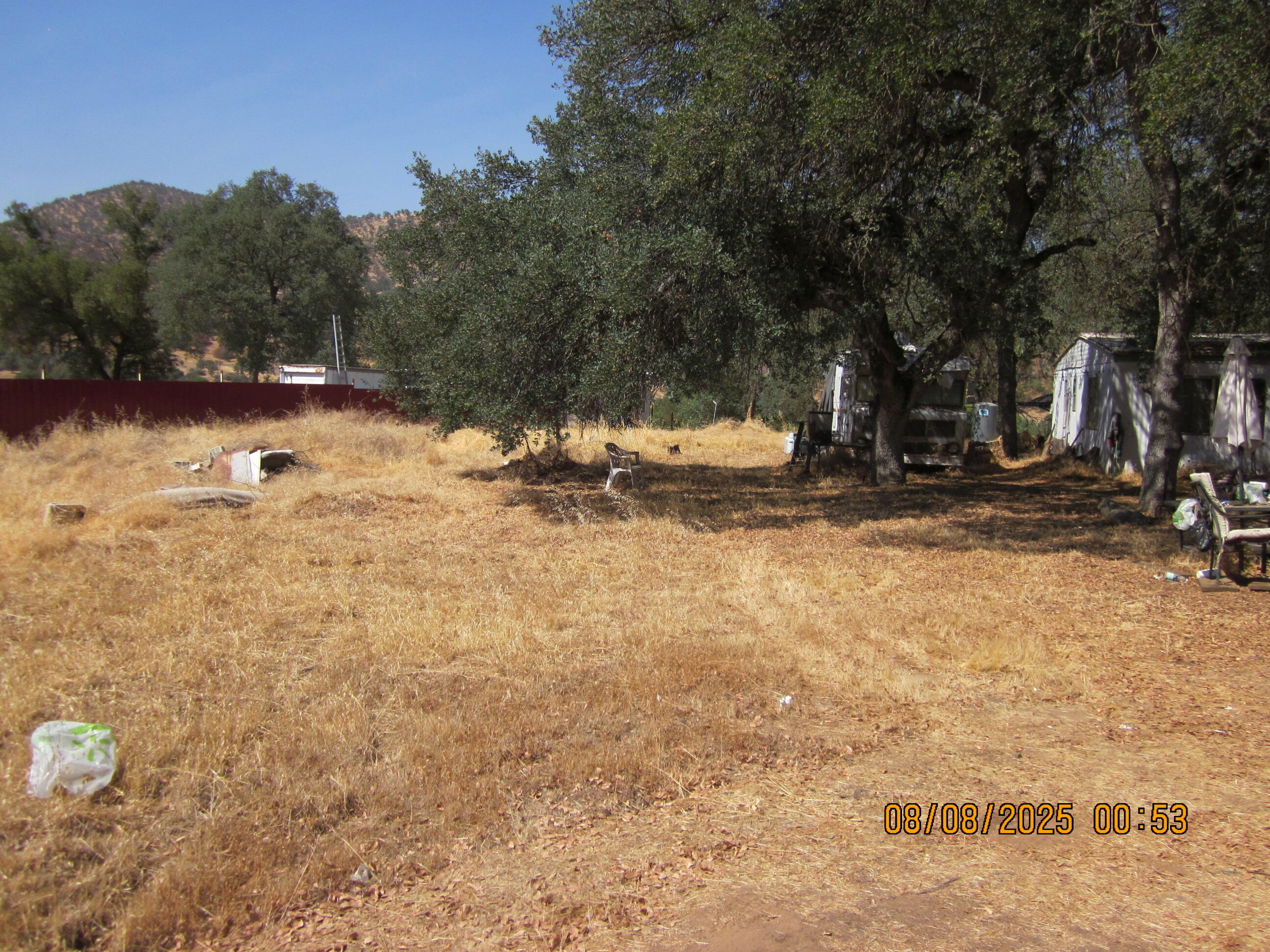 37033 Mistletoe Rd, Yokuts Valley, CA 93675