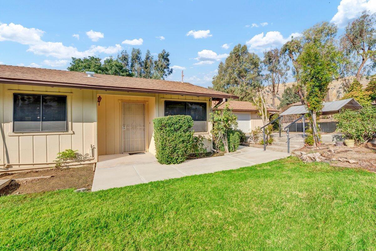 34719 Wilson Dr, Springville, CA 93265