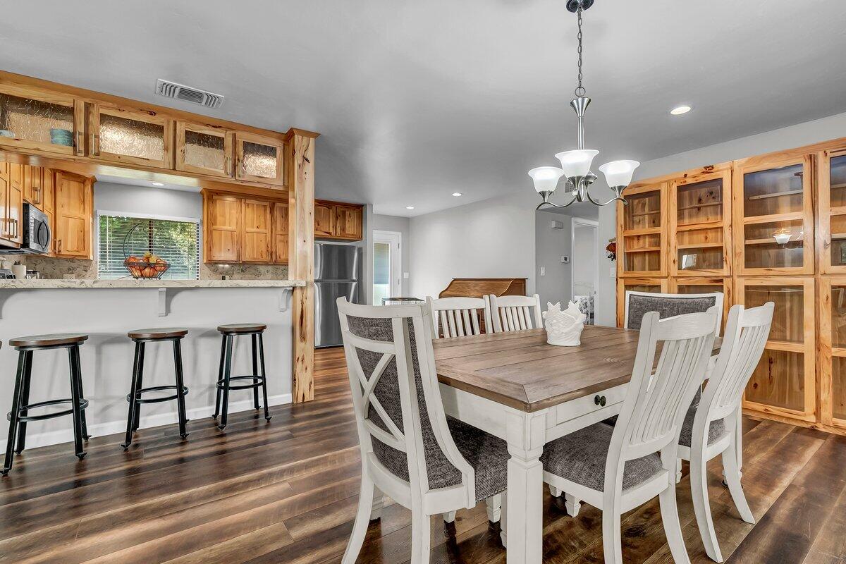 34719 Wilson Dr, Springville, CA 93265