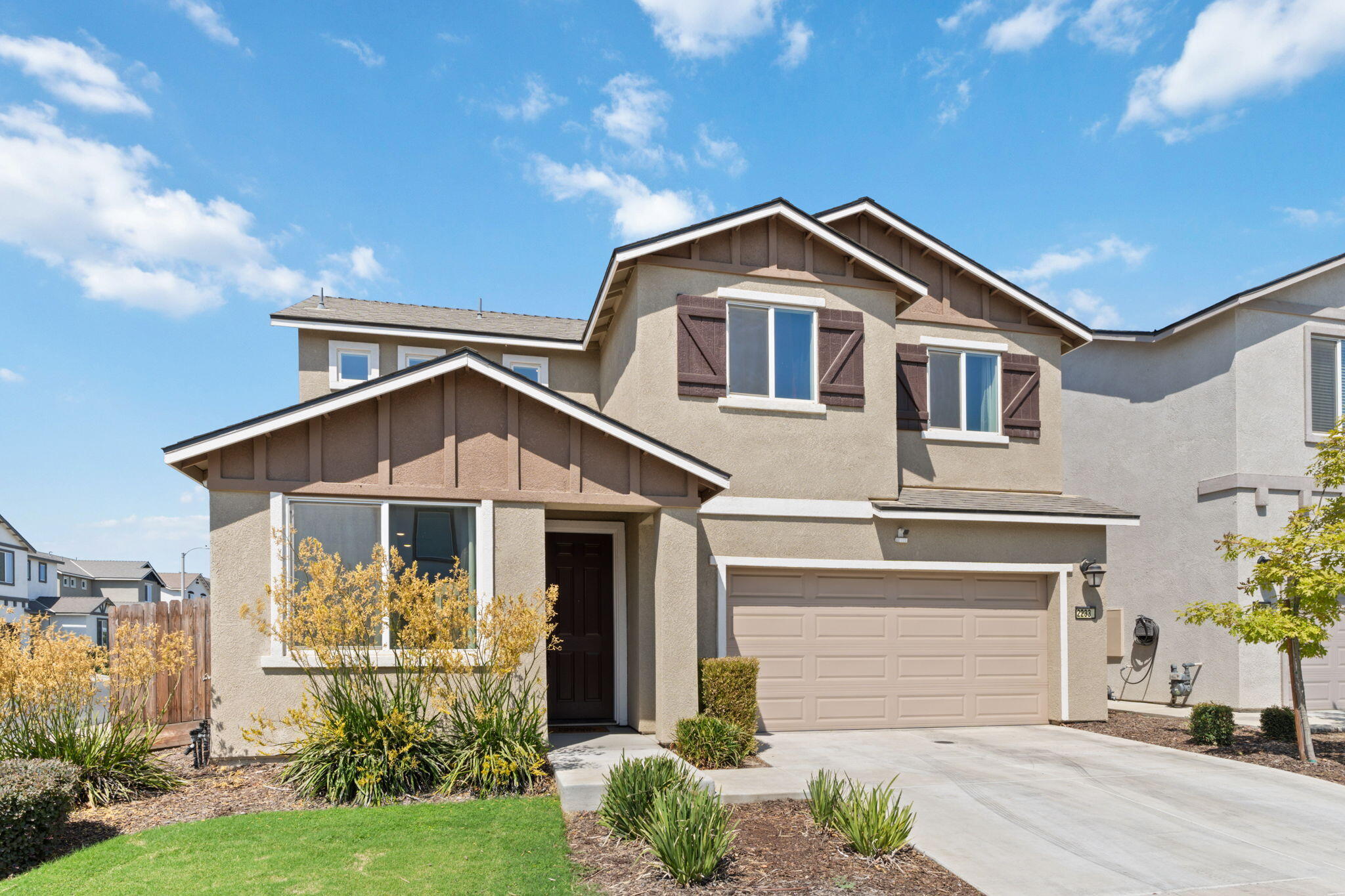 2233 S Aubree St, Visalia, CA 93292