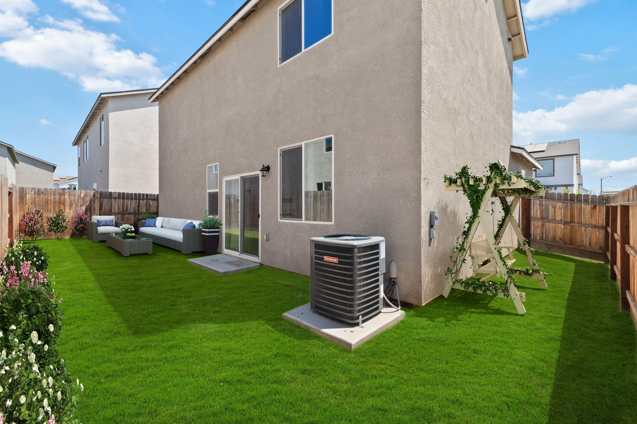 2233 S Aubree St, Visalia, CA 93292