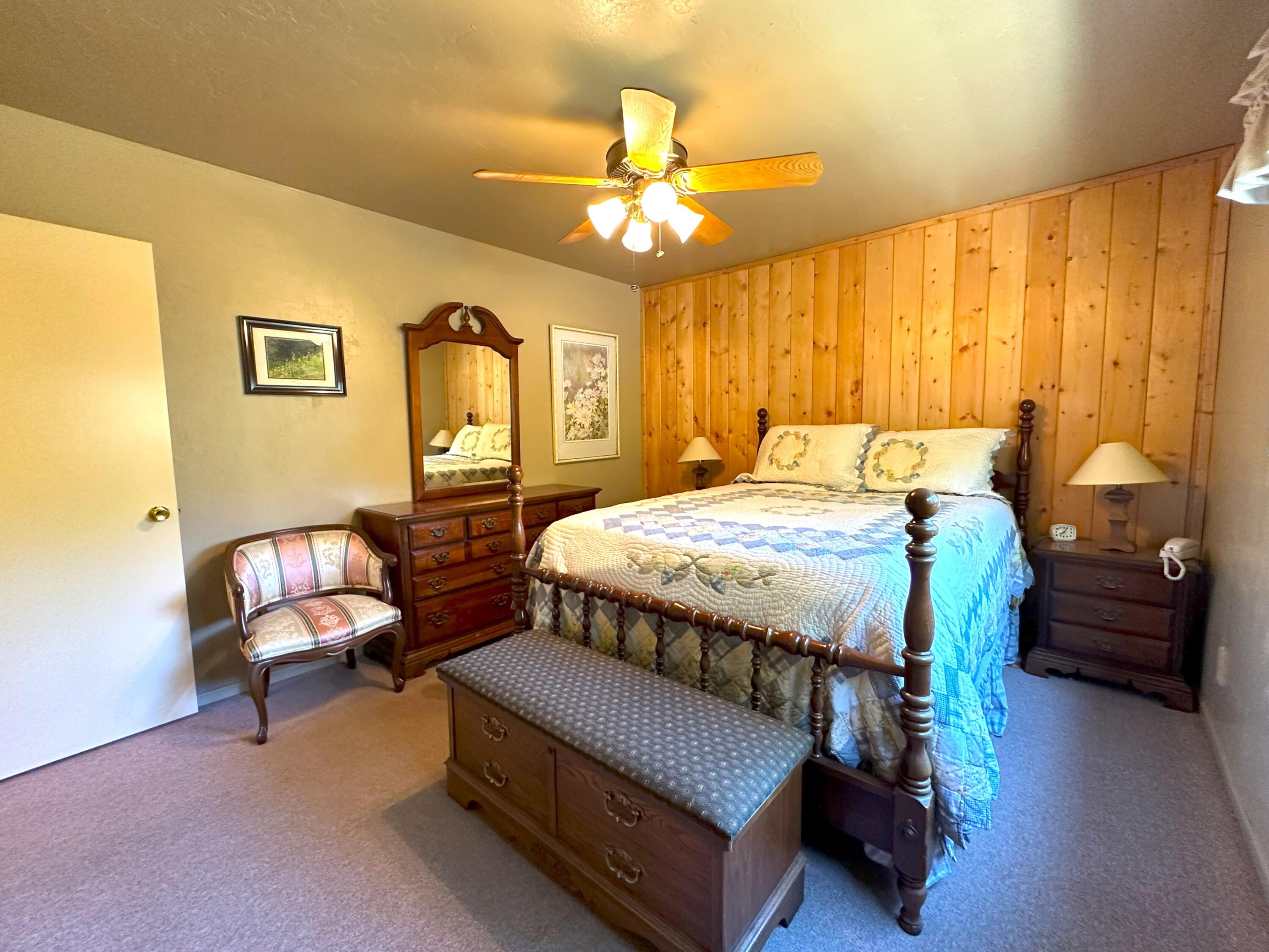 44971 Pine Flat Dr, California Hot Springs, CA 93207