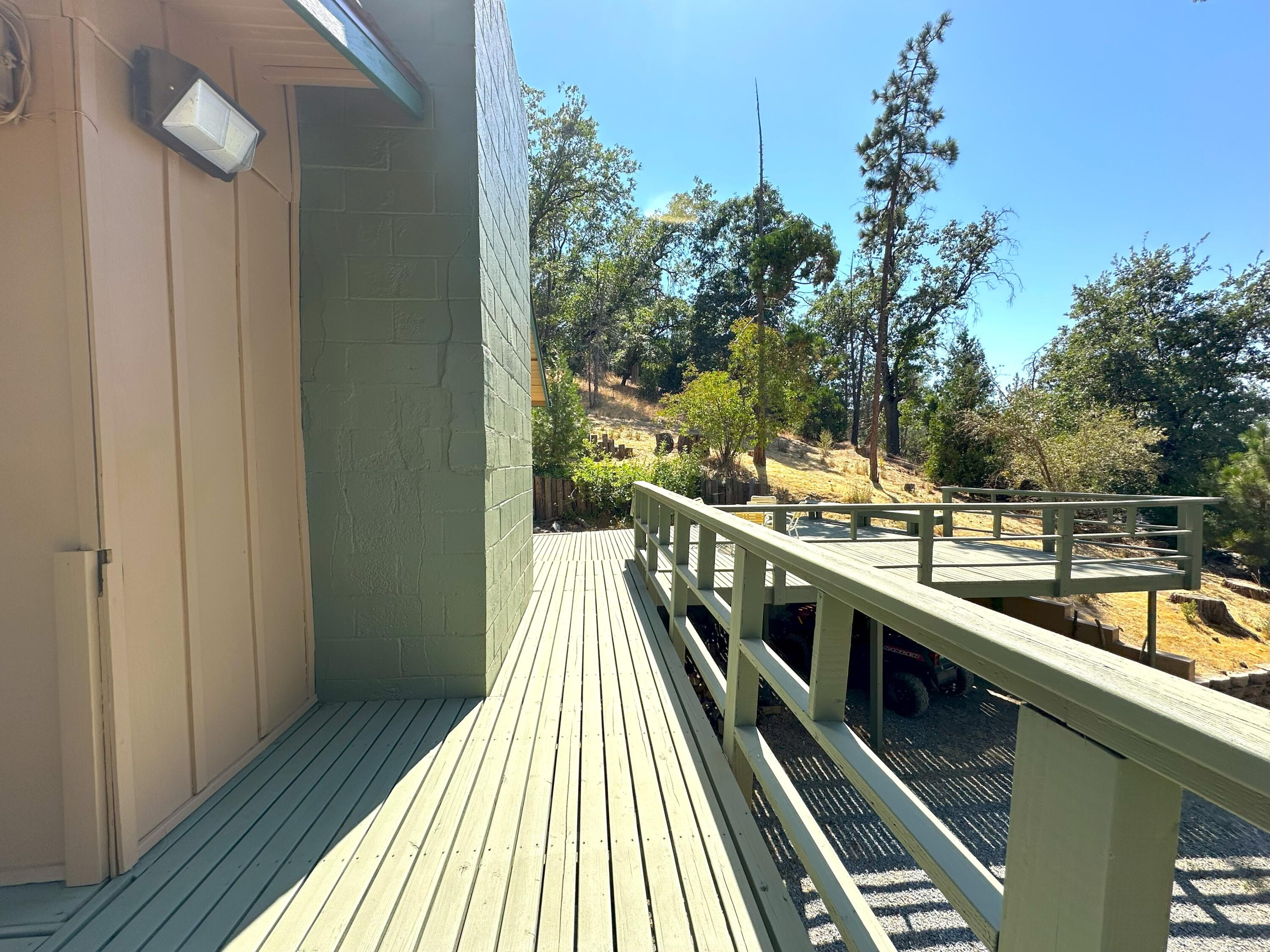 44971 Pine Flat Dr, California Hot Springs, CA 93207