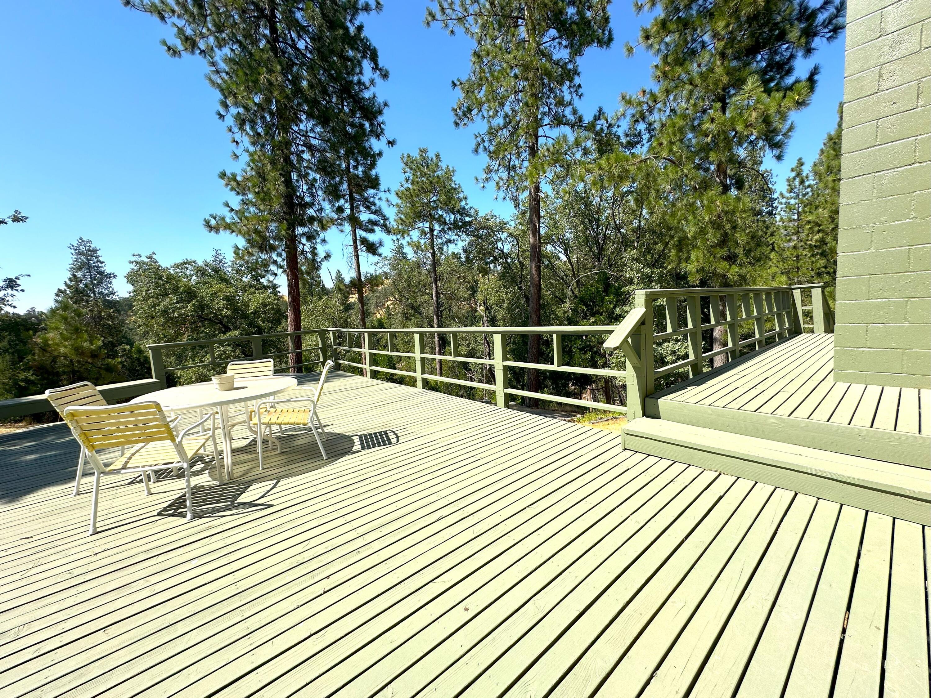 44971 Pine Flat Dr, California Hot Springs, CA 93207