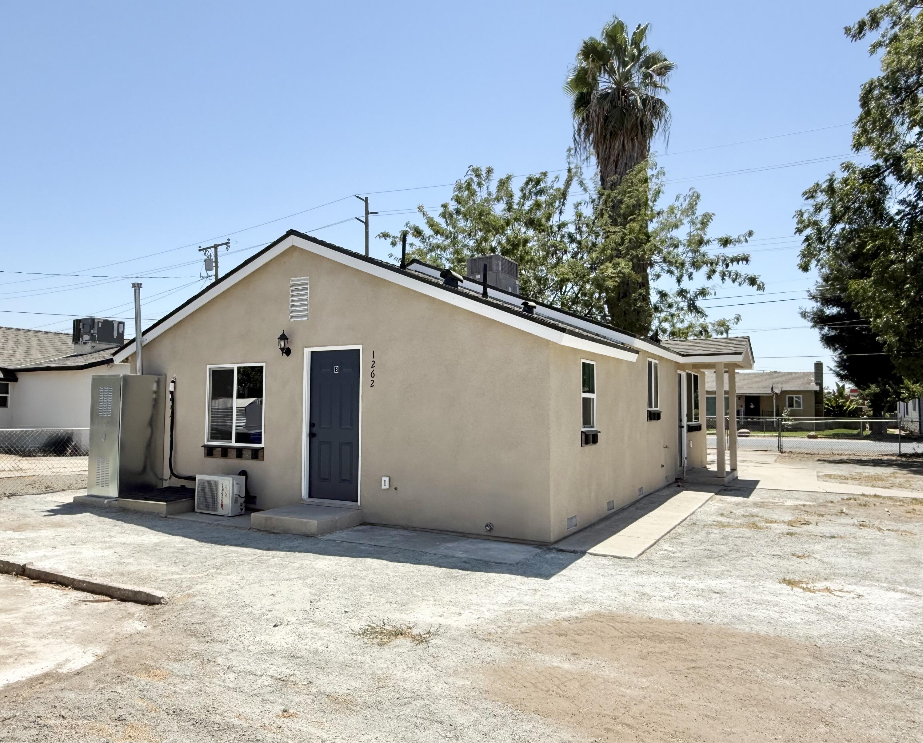 1262 Tomah Ave, Porterville, CA 93257