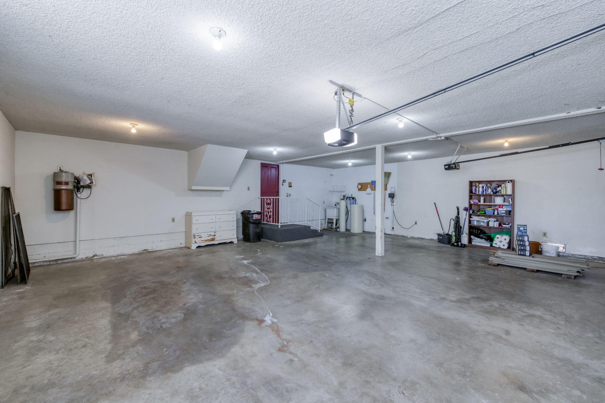 541 N De Wolf Ave, Fresno, CA 93737