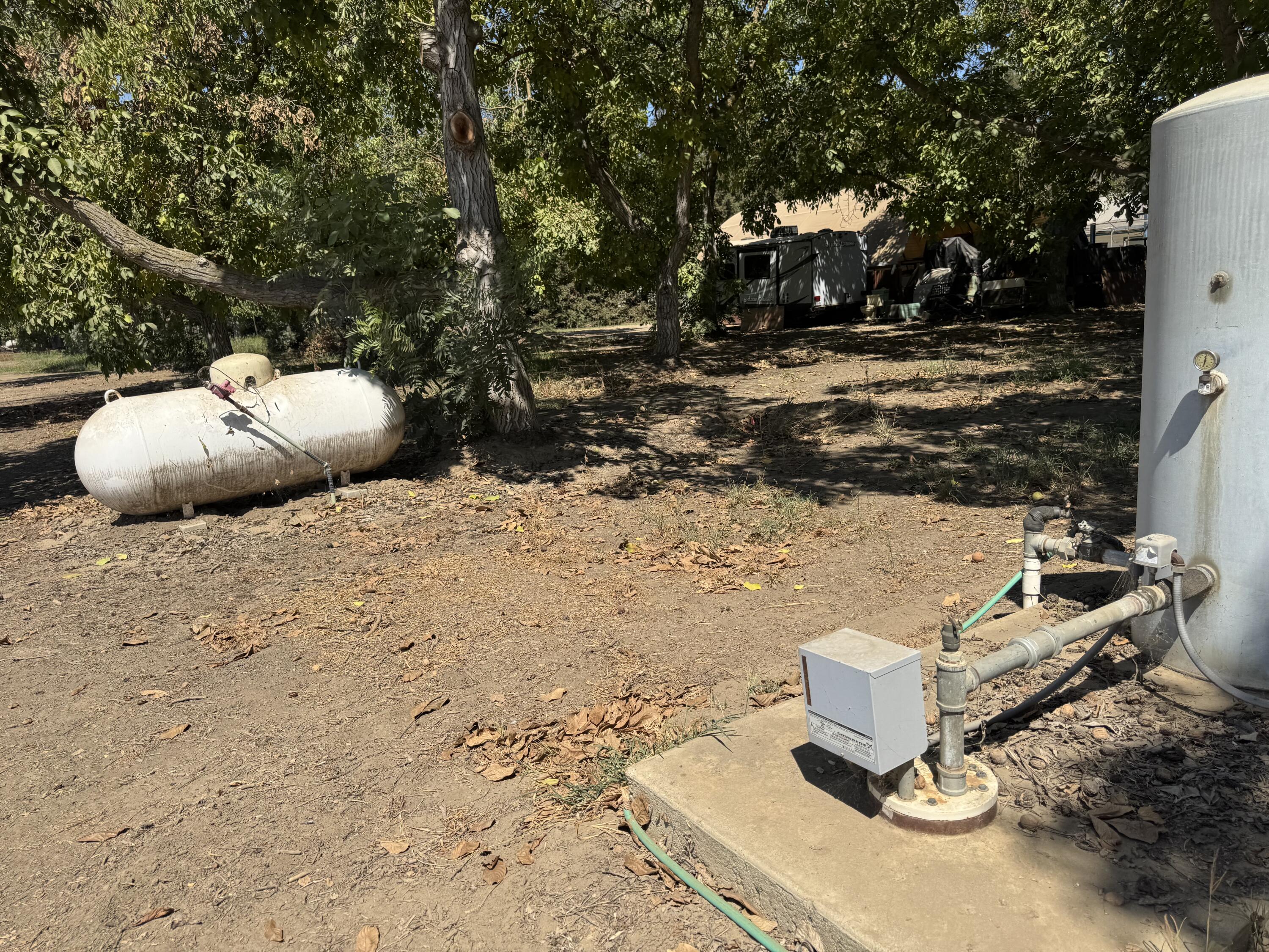 15061 Ave 288, Visalia, CA 93292