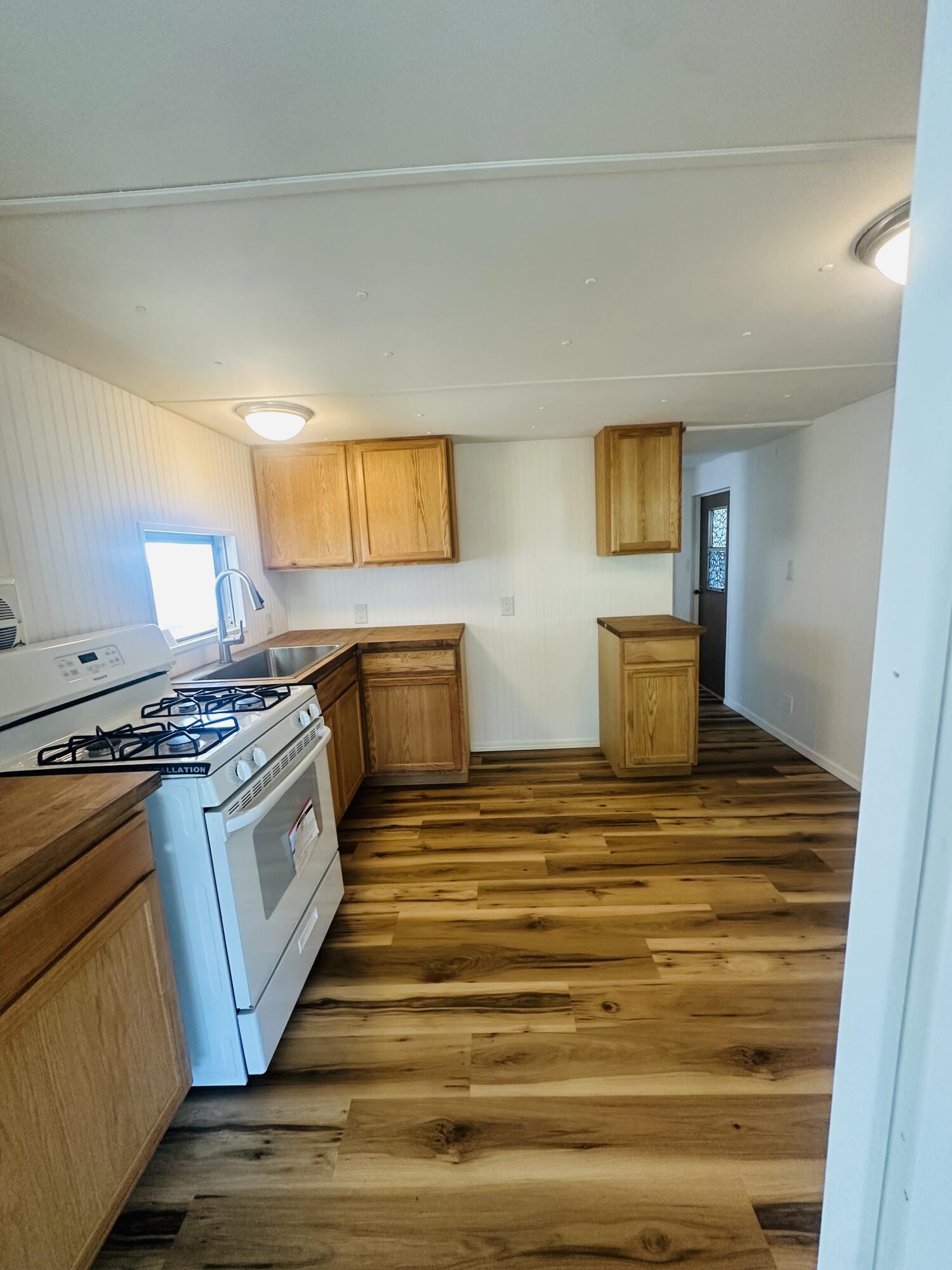 314 N Albert Ave #39, Exeter, CA 93221