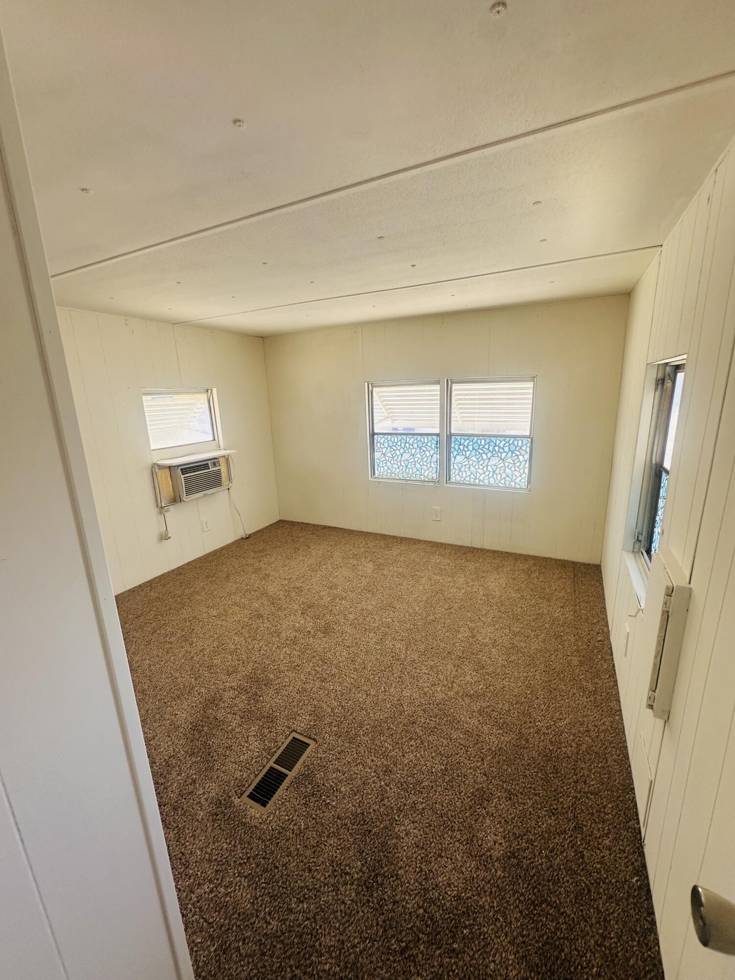 314 N Albert Ave #39, Exeter, CA 93221