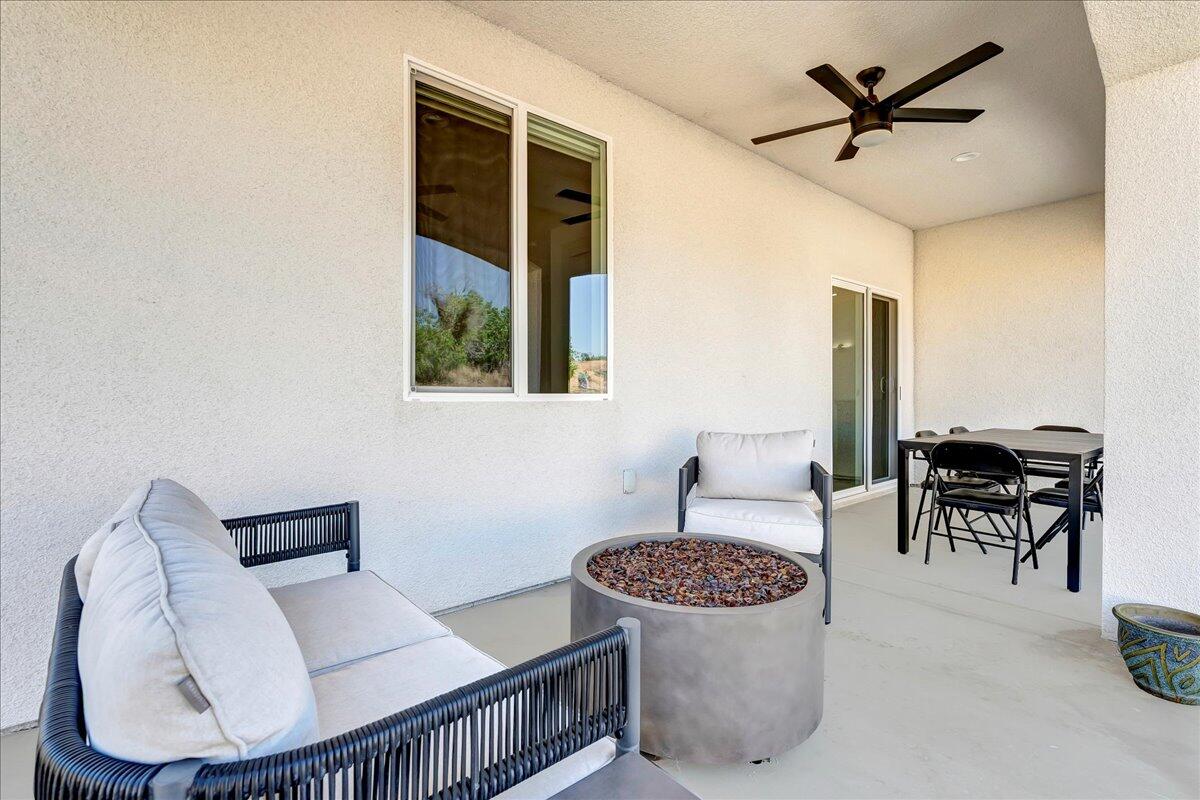 32588 Greene Dr, Springville, CA 93265